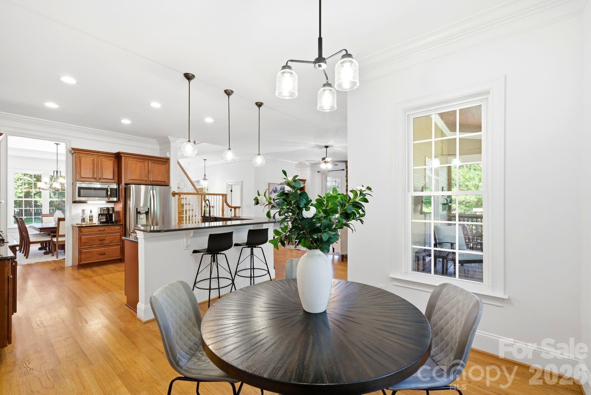 16000 Sunset Drive — Huntersville