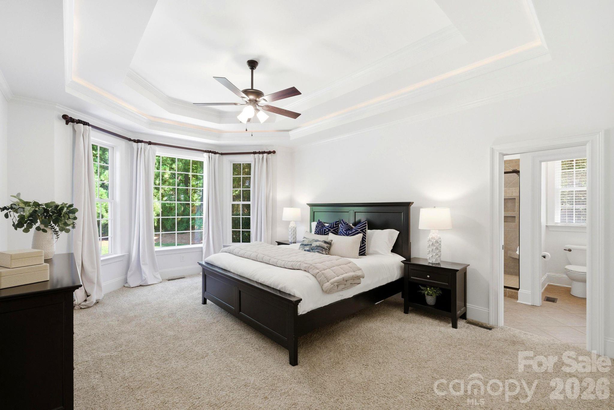 16000 Sunset Drive — Huntersville