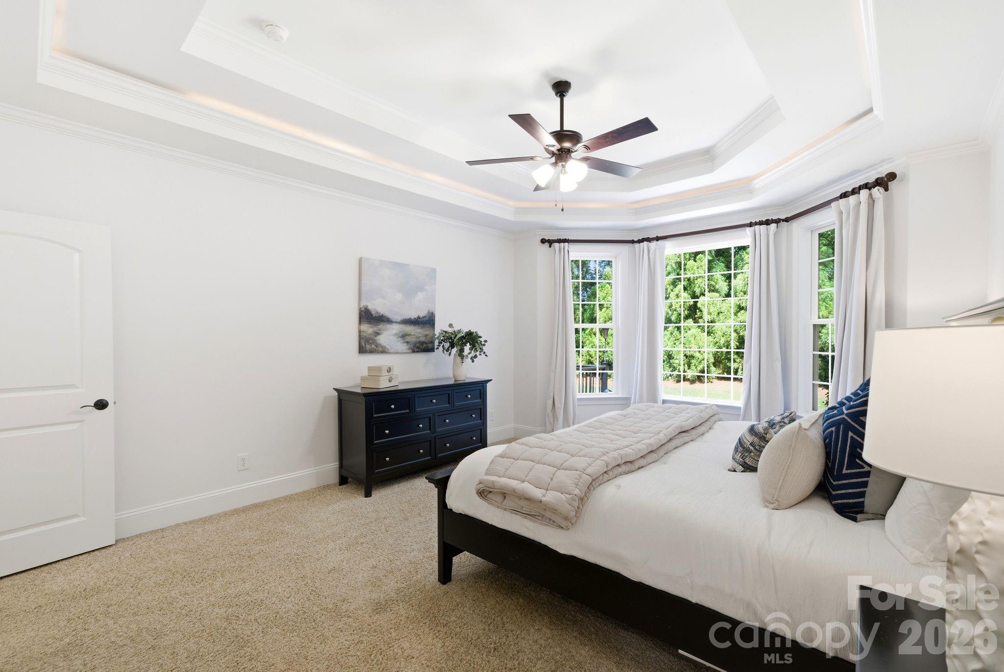 16000 Sunset Drive — Huntersville