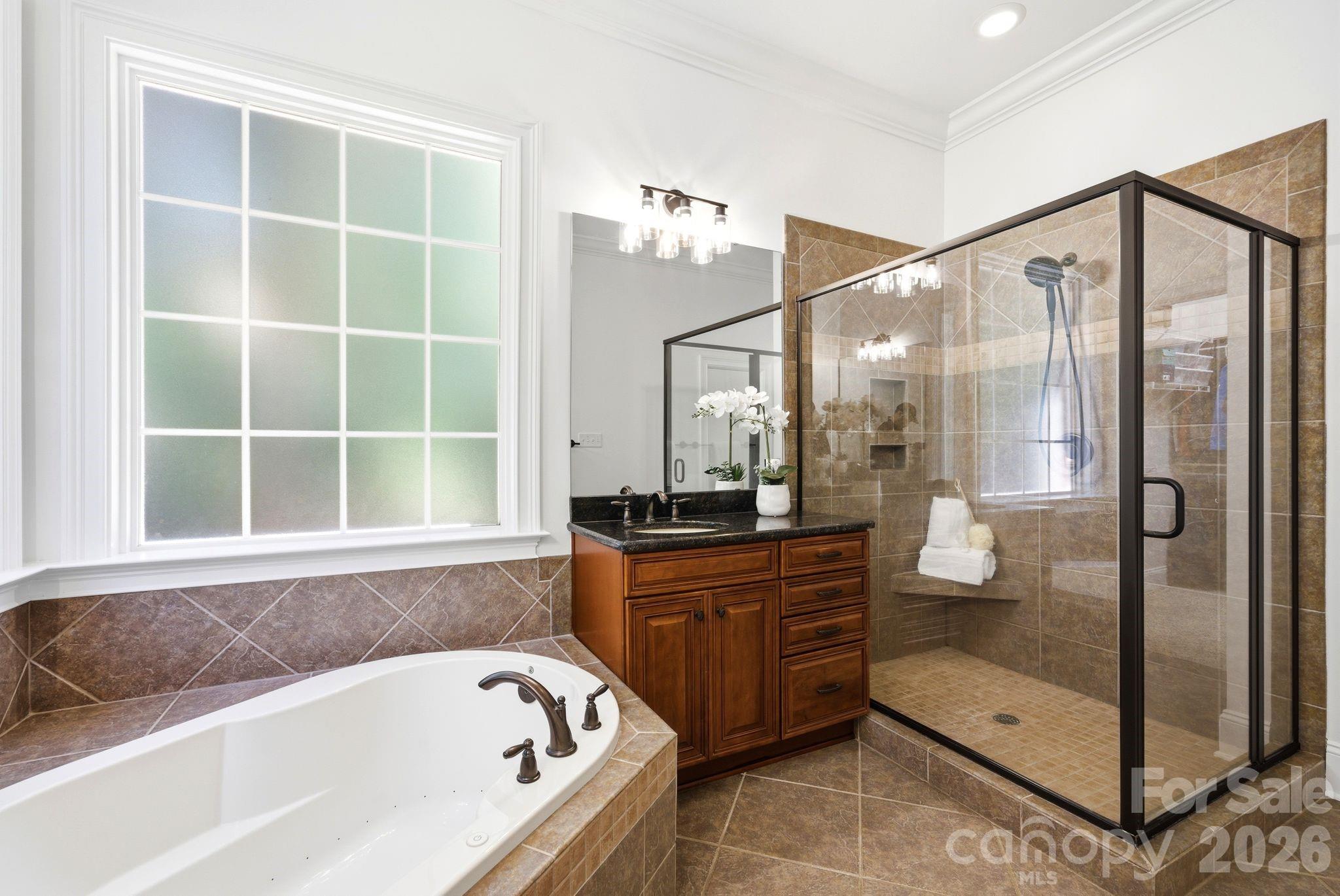 16000 Sunset Drive — Huntersville