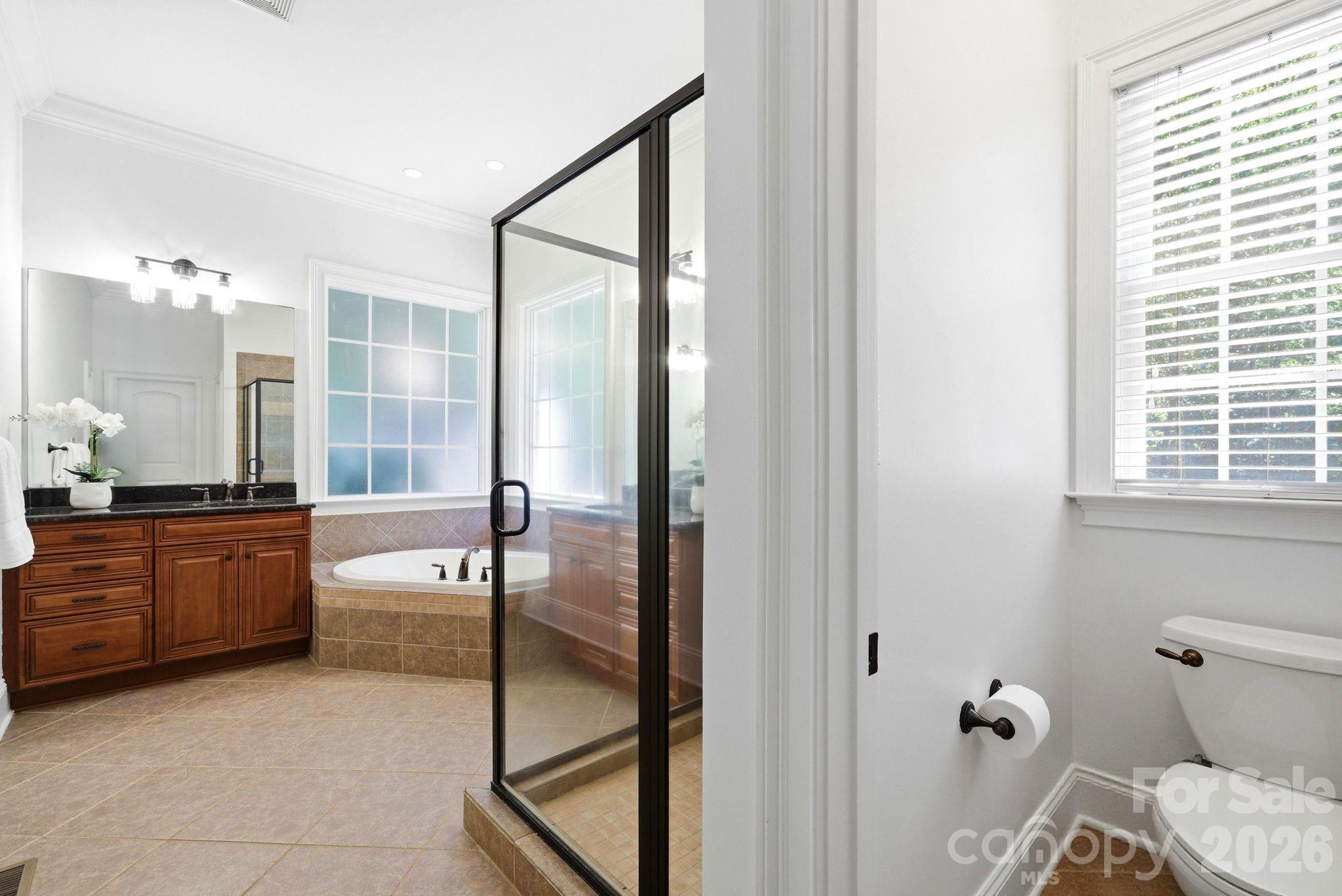16000 Sunset Drive — Huntersville