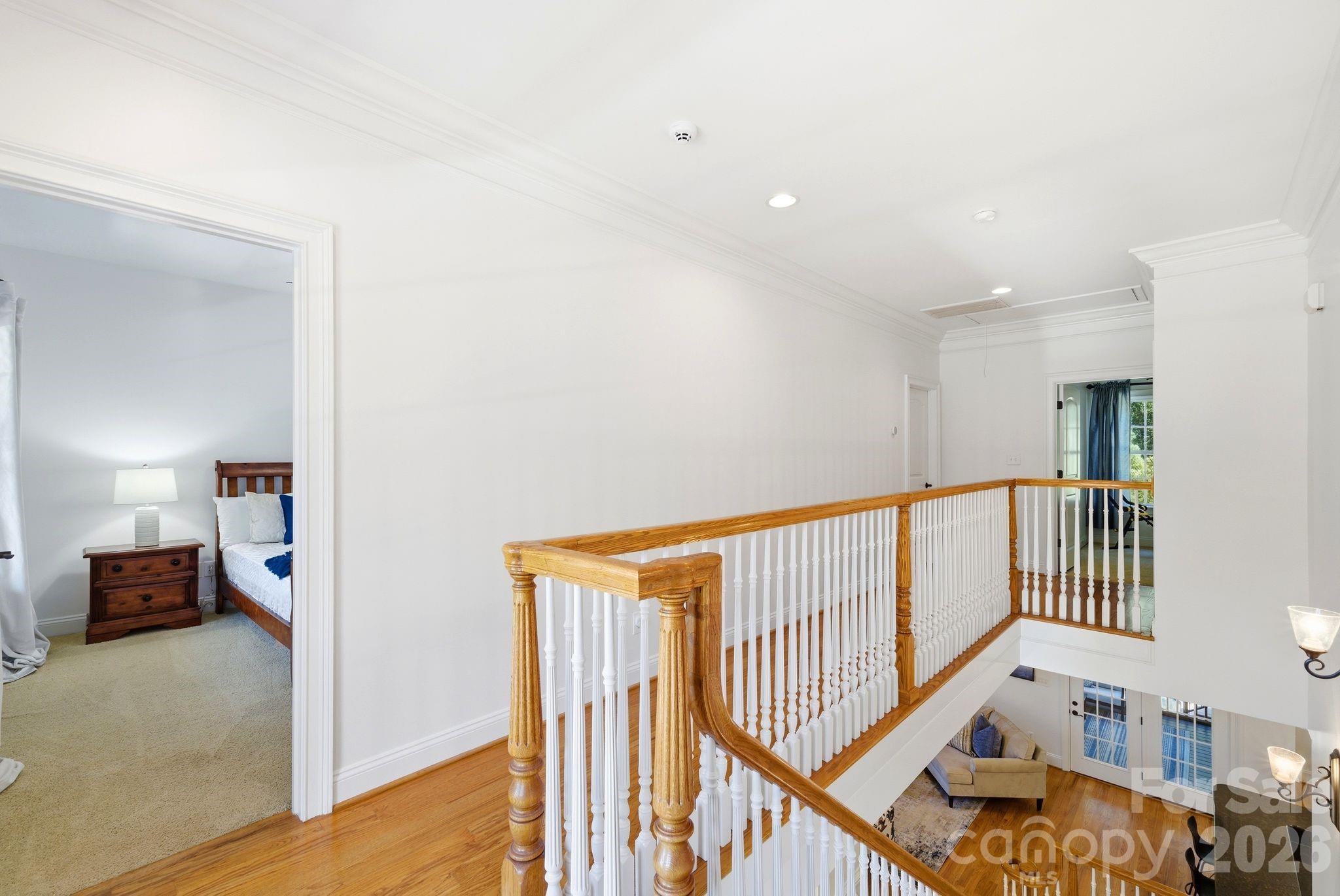 16000 Sunset Drive — Huntersville