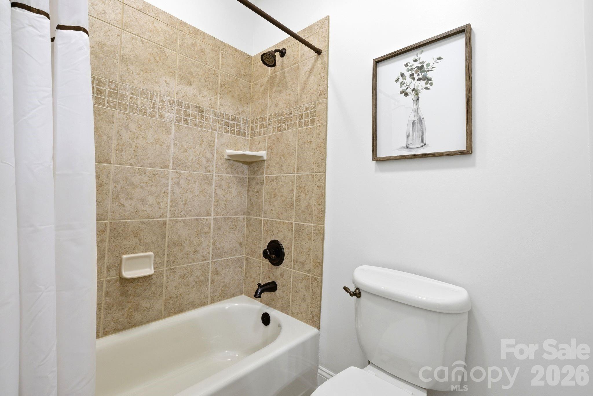 16000 Sunset Drive — Huntersville