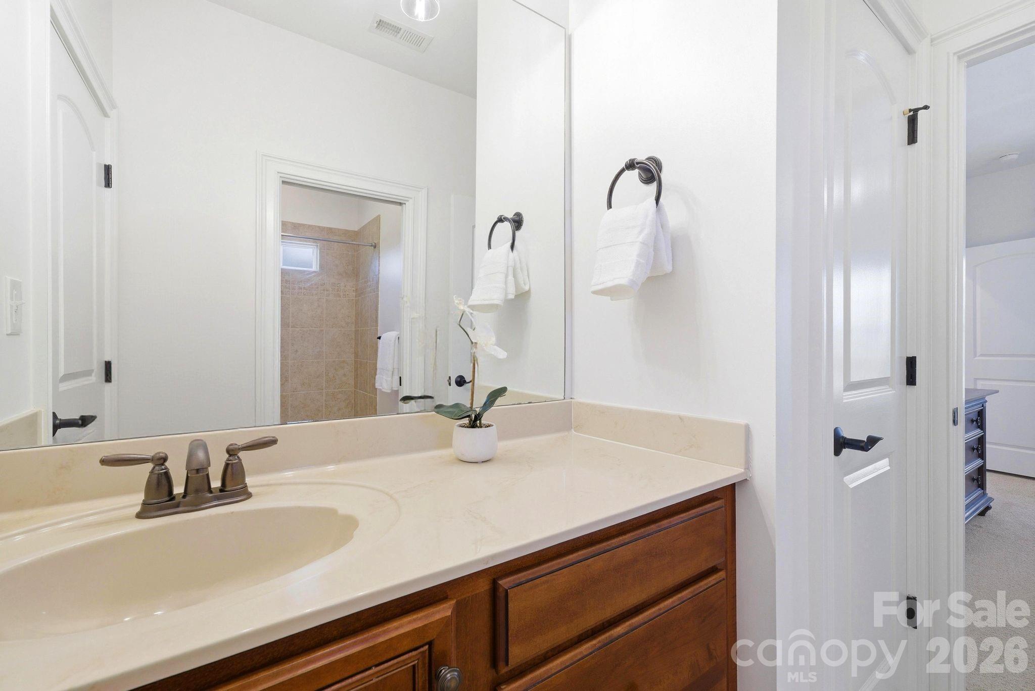 16000 Sunset Drive — Huntersville