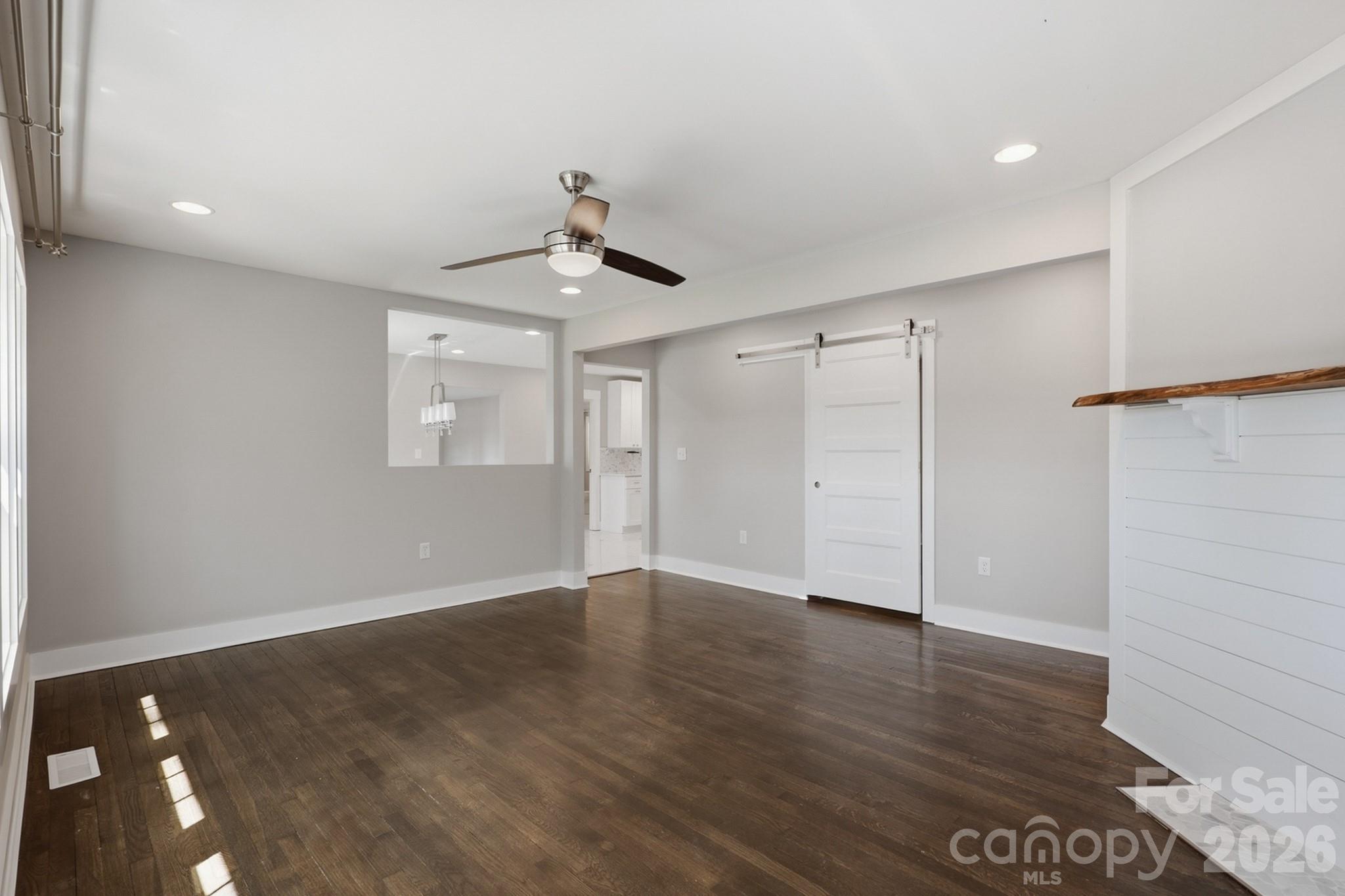 410 N Cannon Boulevard — Kannapolis