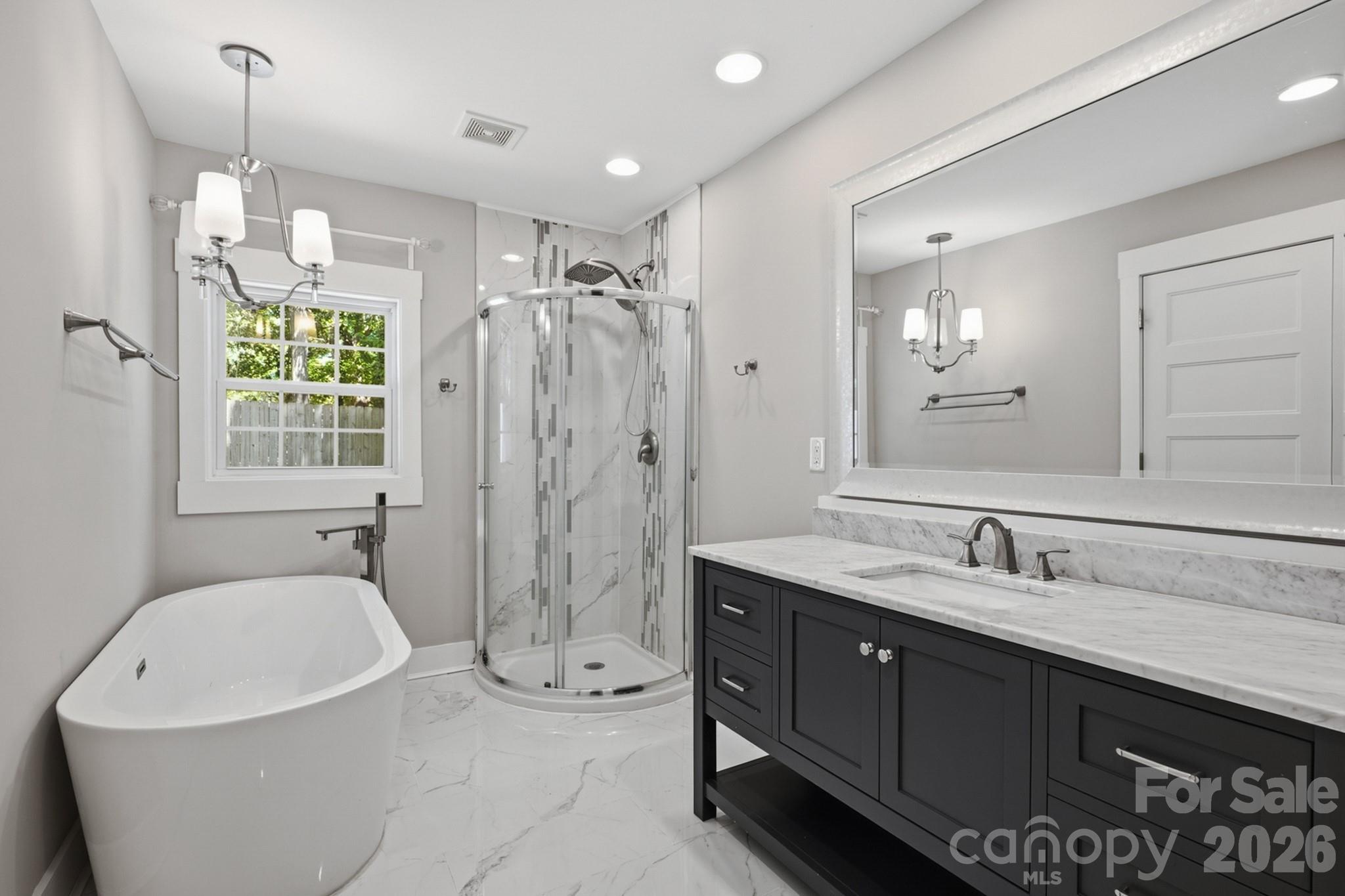 410 N Cannon Boulevard — Kannapolis
