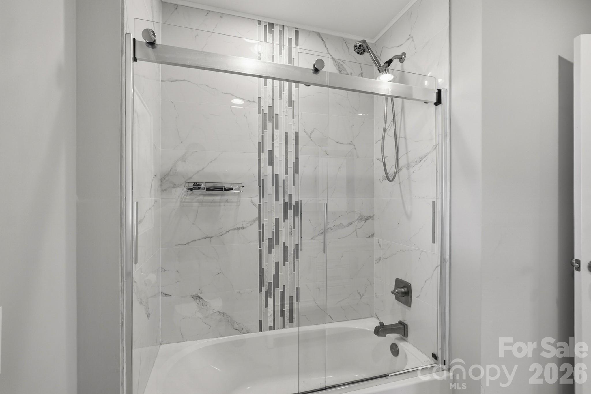 410 N Cannon Boulevard — Kannapolis