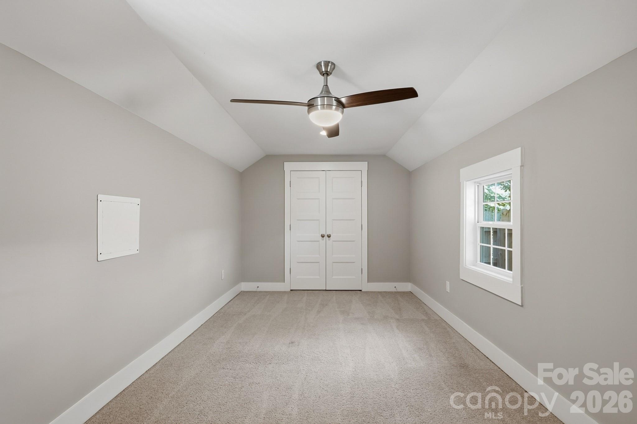 410 N Cannon Boulevard — Kannapolis