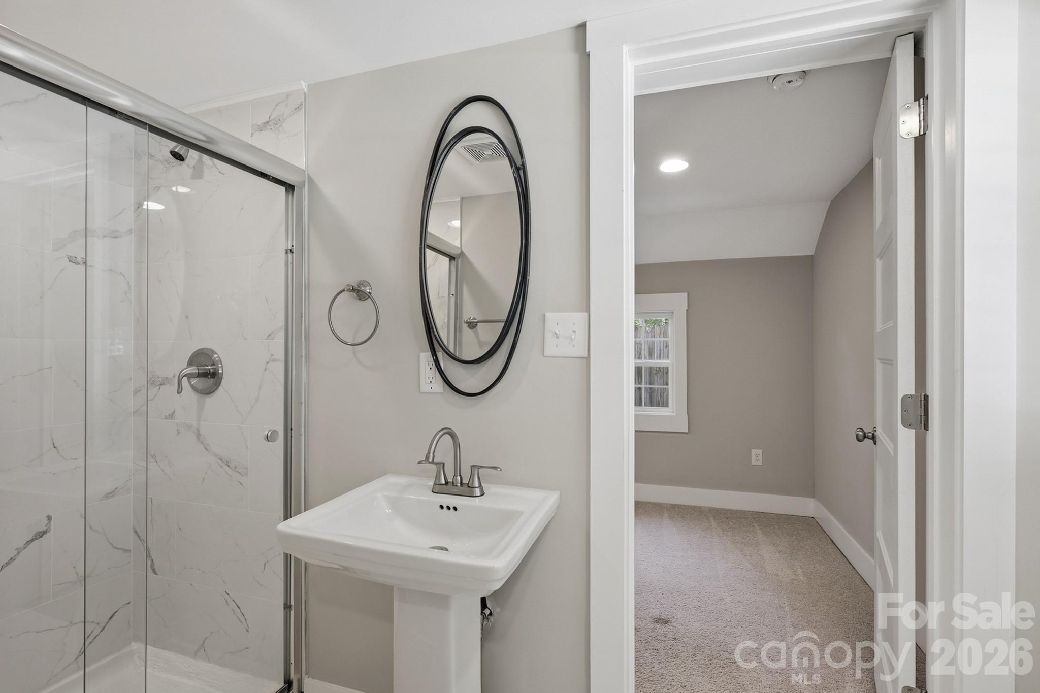 410 N Cannon Boulevard — Kannapolis