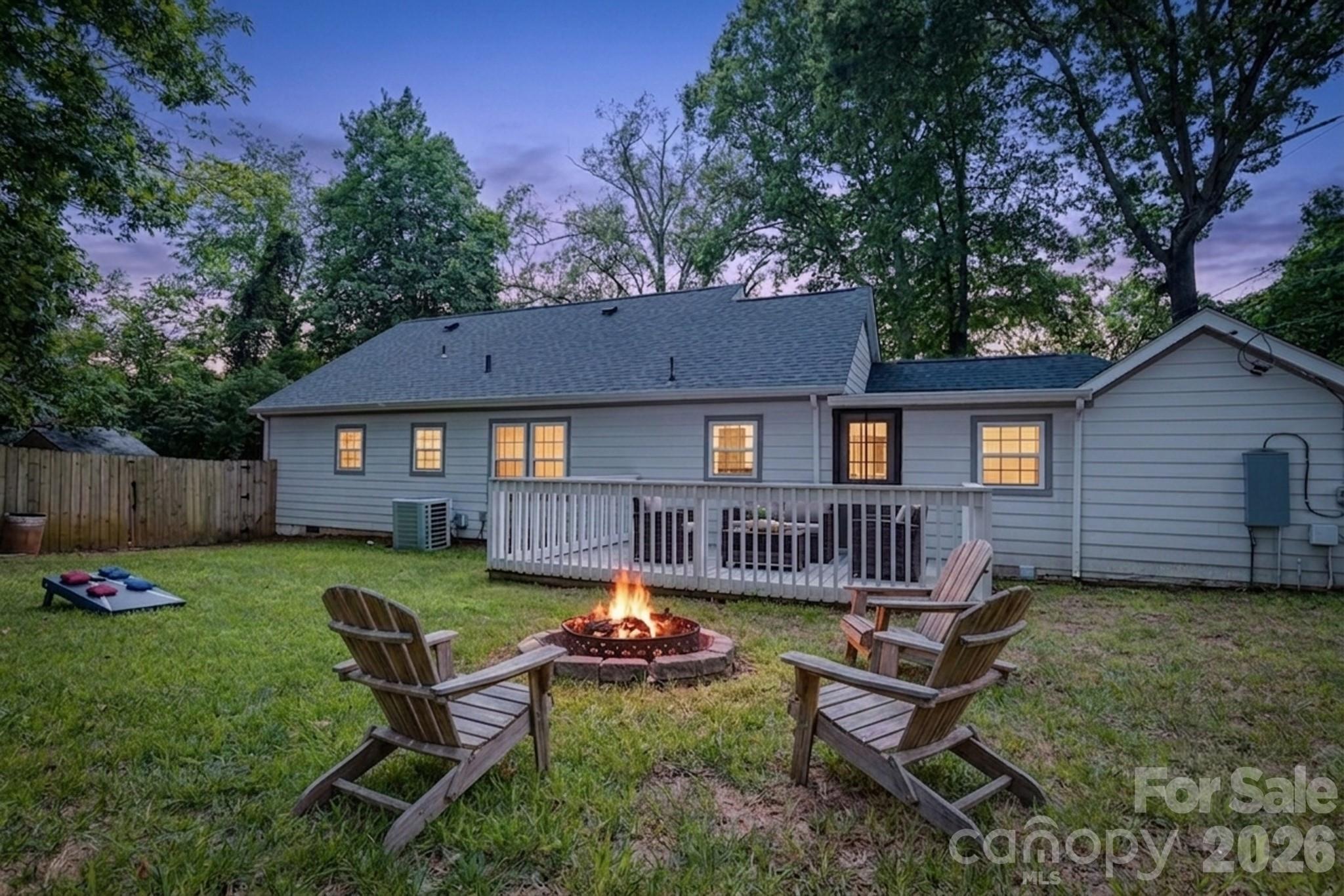 410 N Cannon Boulevard — Kannapolis