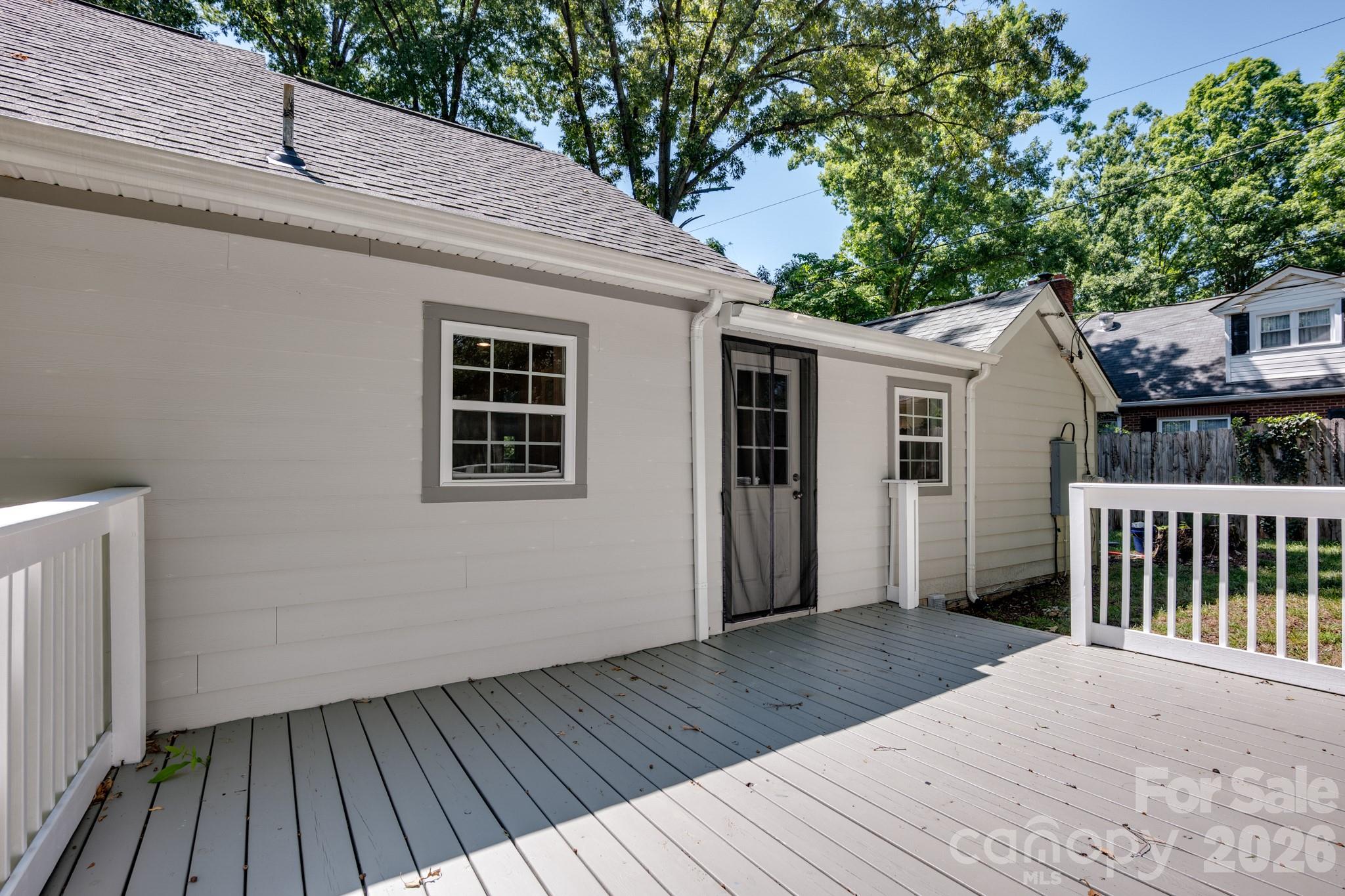 410 N Cannon Boulevard — Kannapolis