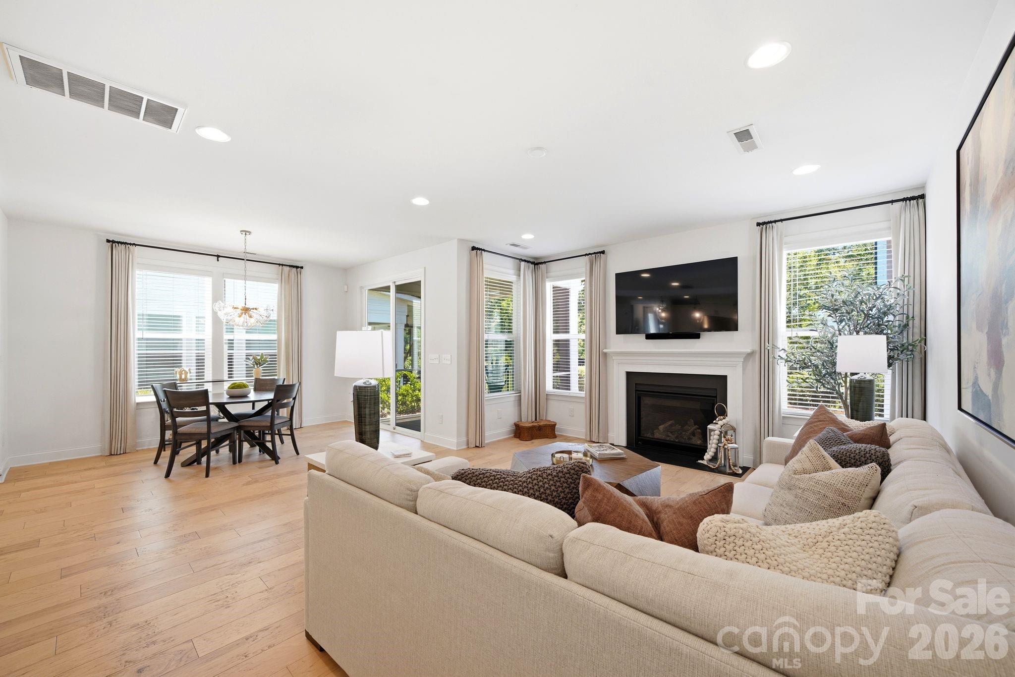 6008 Corbin Woods Court — Charlotte