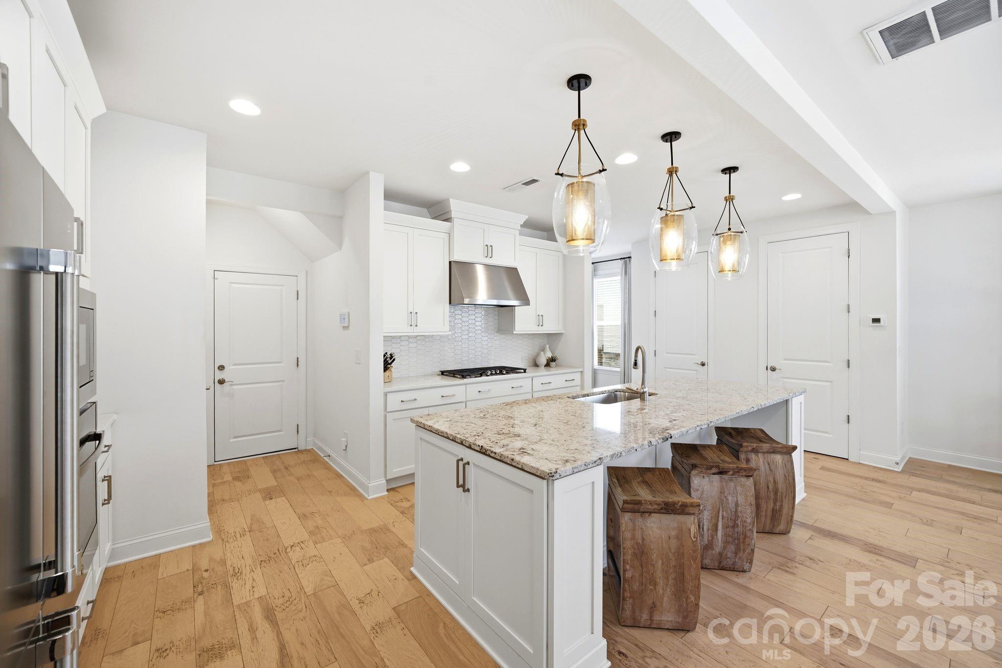 6008 Corbin Woods Court — Charlotte