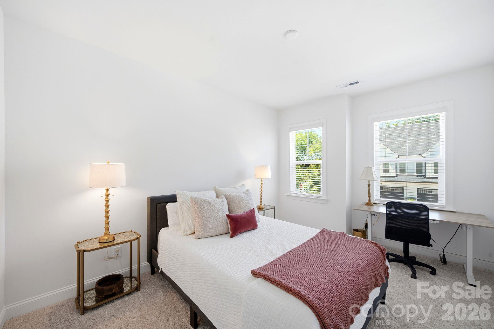 6008 Corbin Woods Court — Charlotte