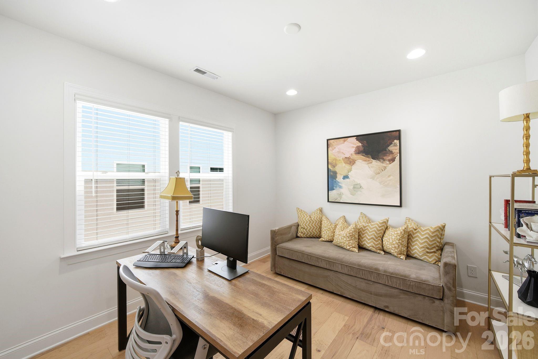 6008 Corbin Woods Court — Charlotte