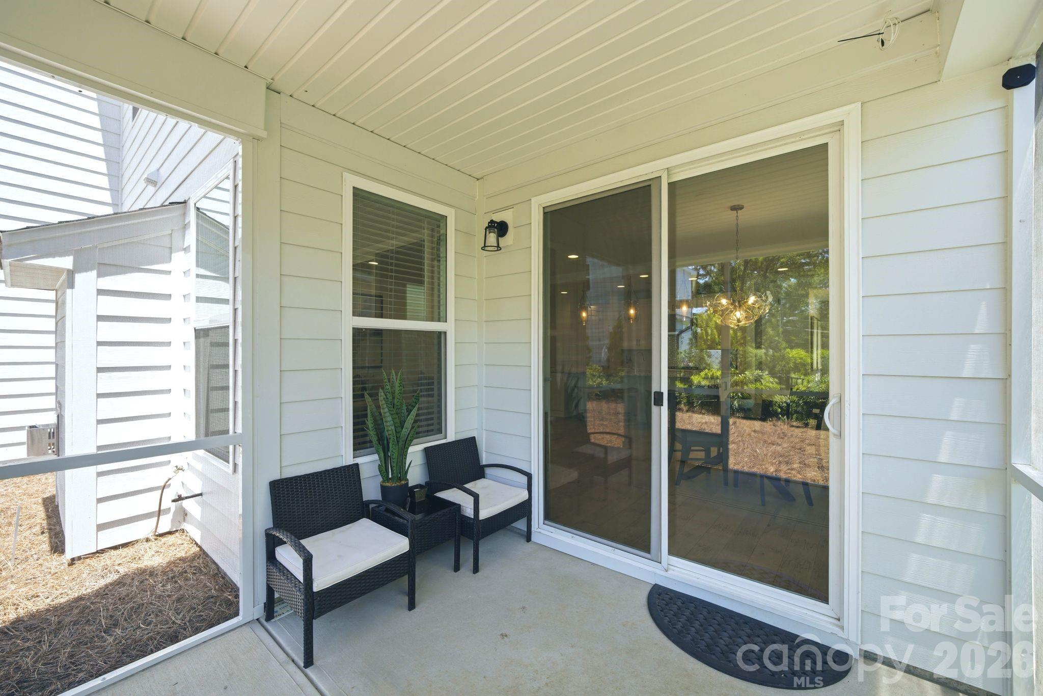 6008 Corbin Woods Court — Charlotte