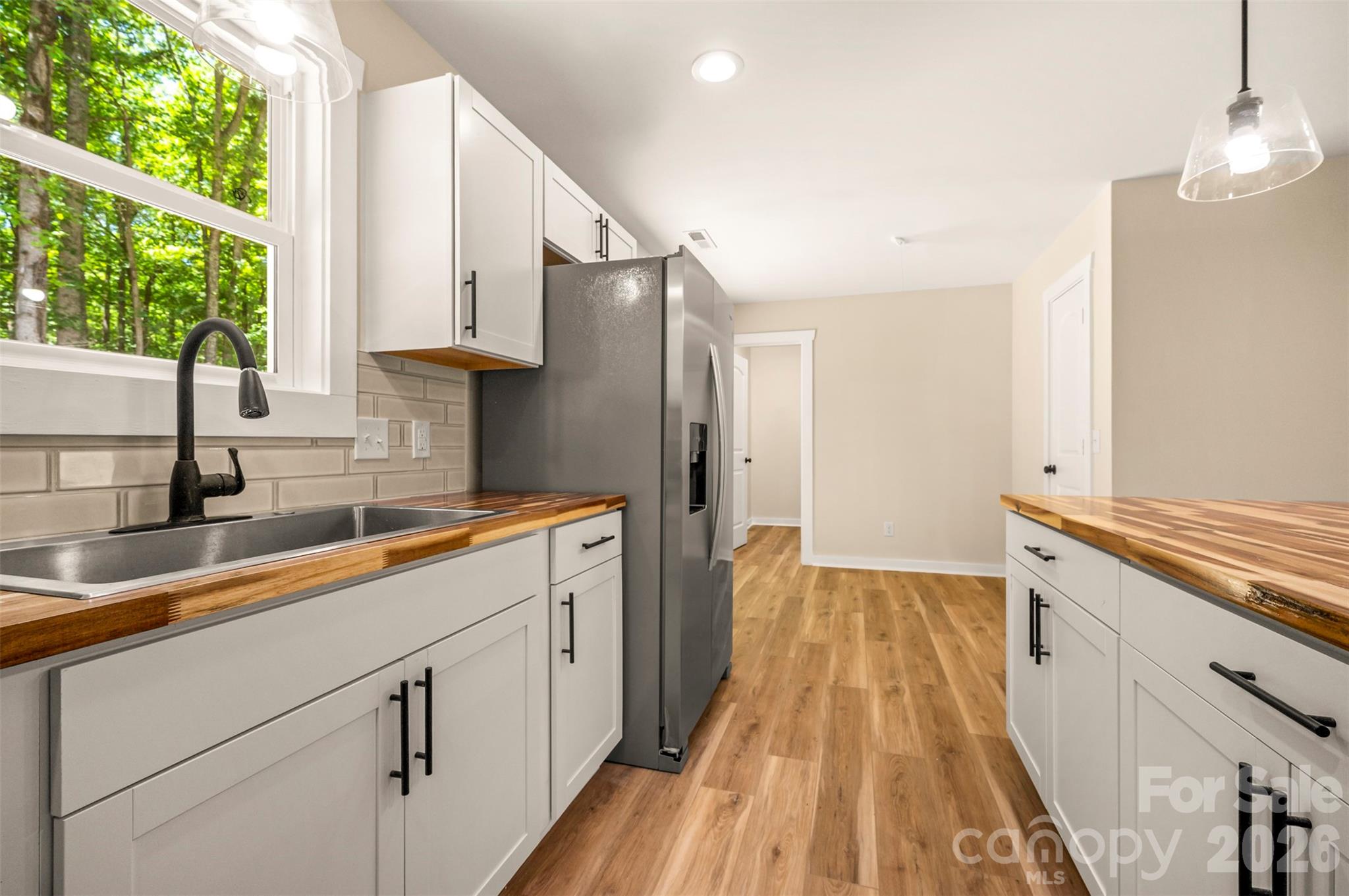 223 Pearidge Road — Bostic