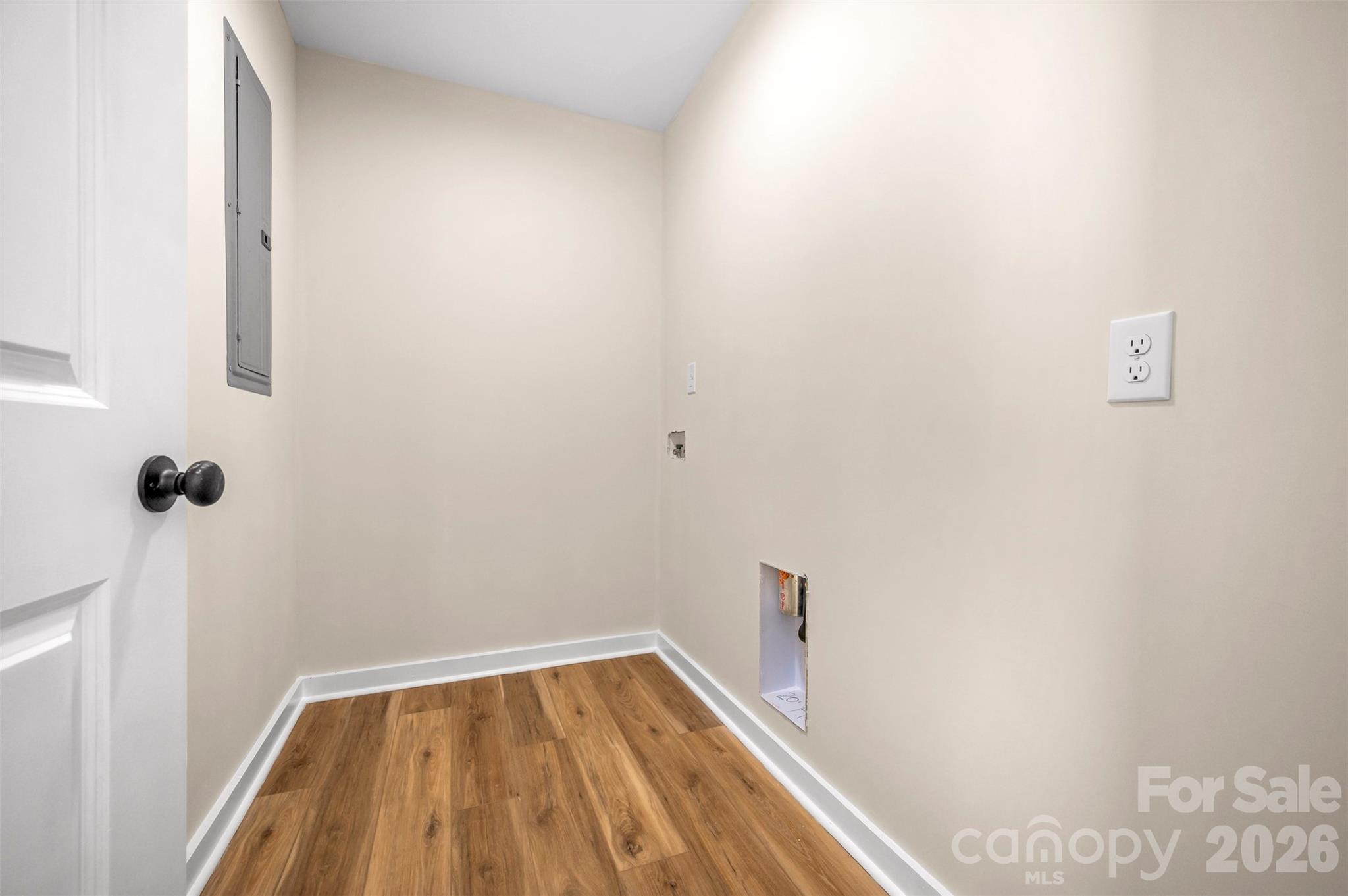 223 Pearidge Road — Bostic