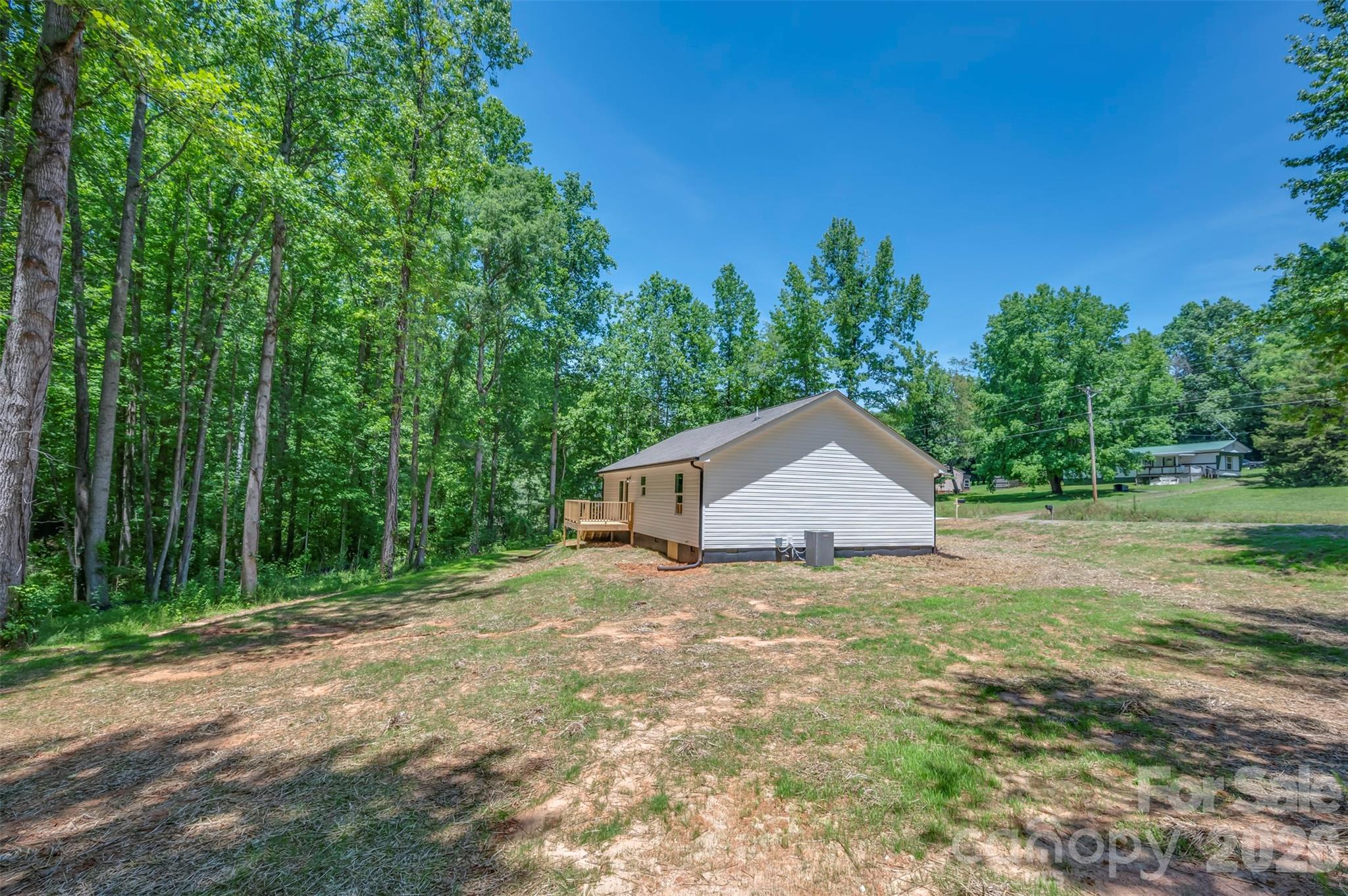 223 Pearidge Road — Bostic