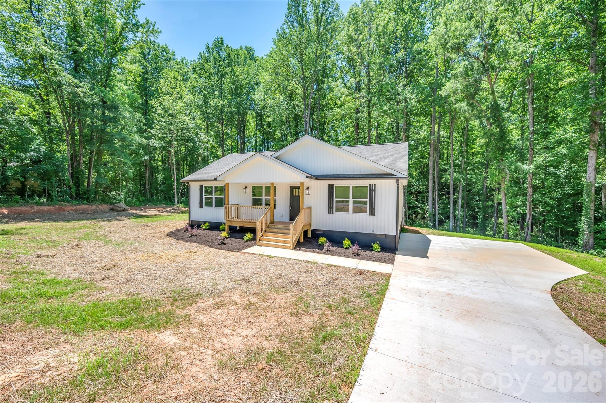 223 Pearidge Road — Bostic