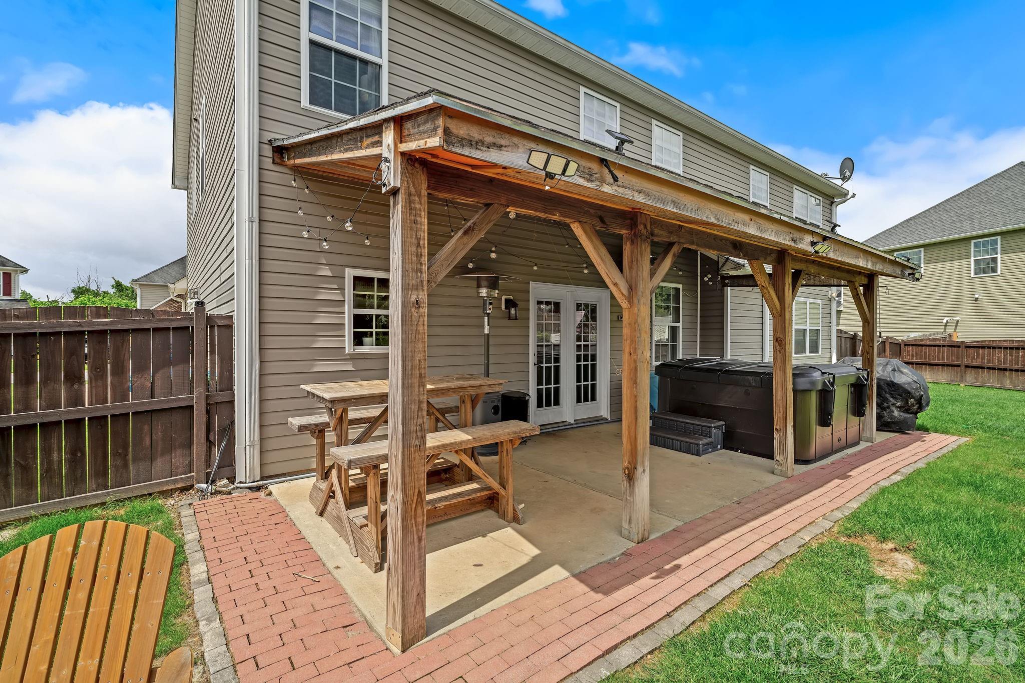 227 Roanoke Road — Fletcher