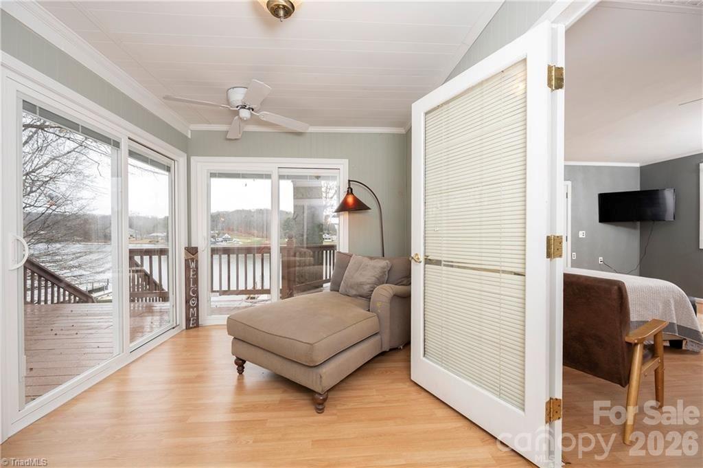 1250 Lake Drive #9 — Lexington