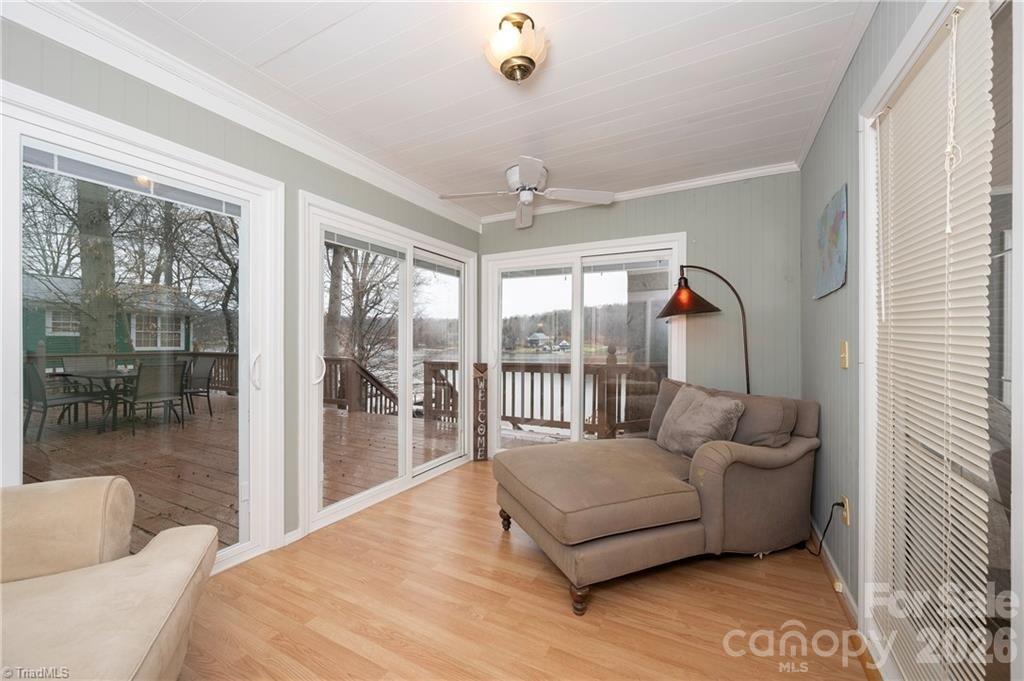 1250 Lake Drive #9 — Lexington
