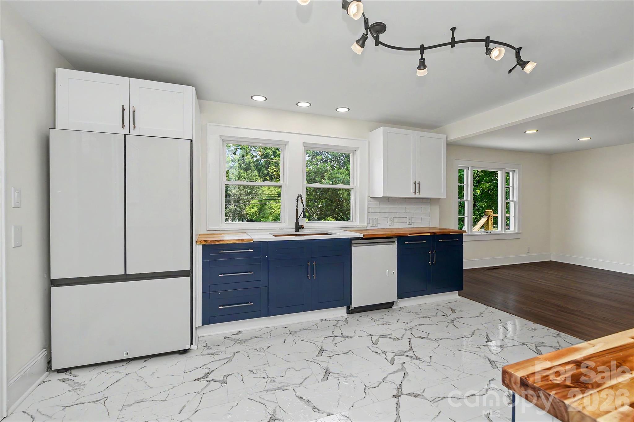 110 Westover Drive N #3,5 — Monroe