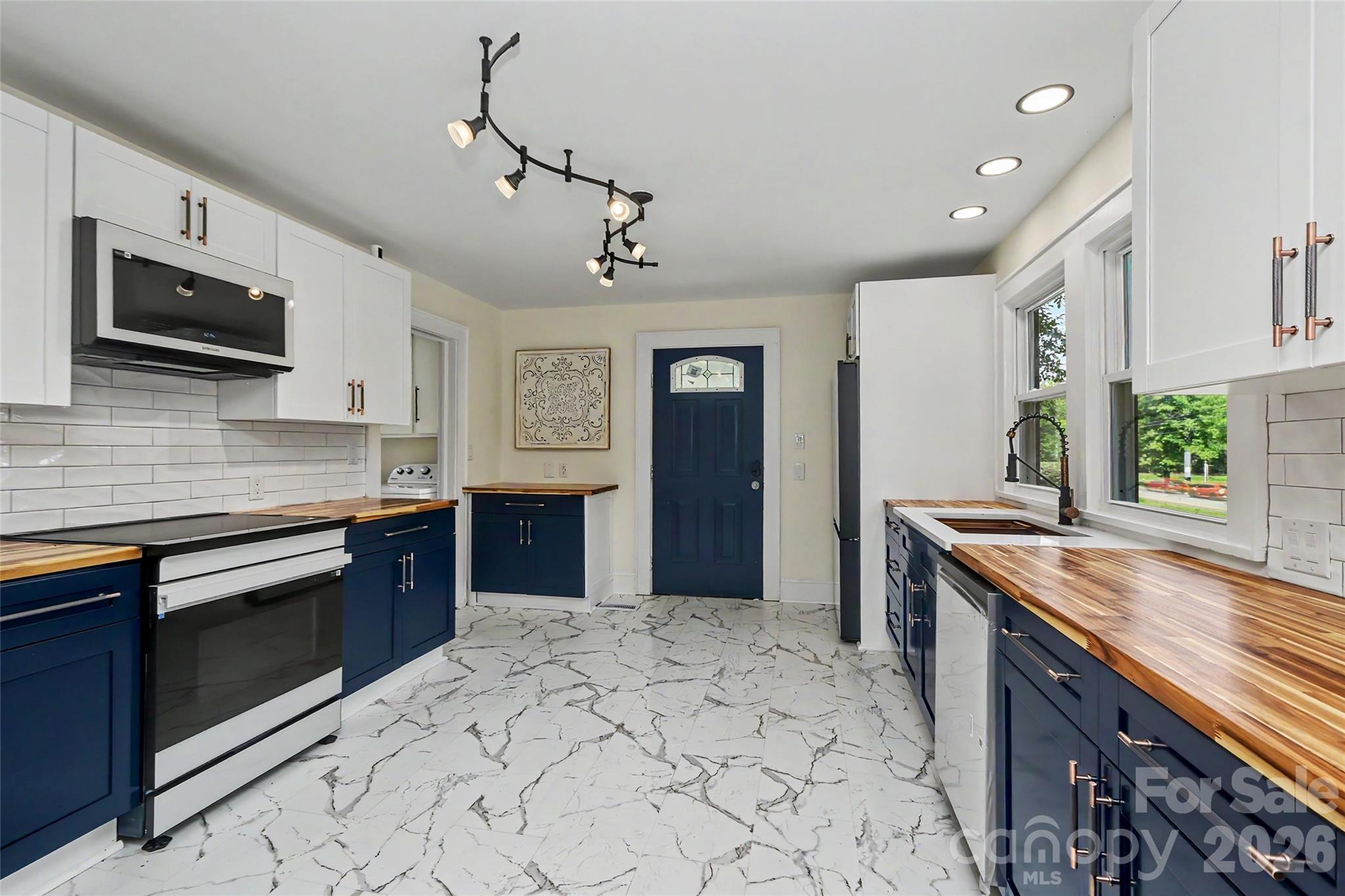 110 Westover Drive N #3,5 — Monroe