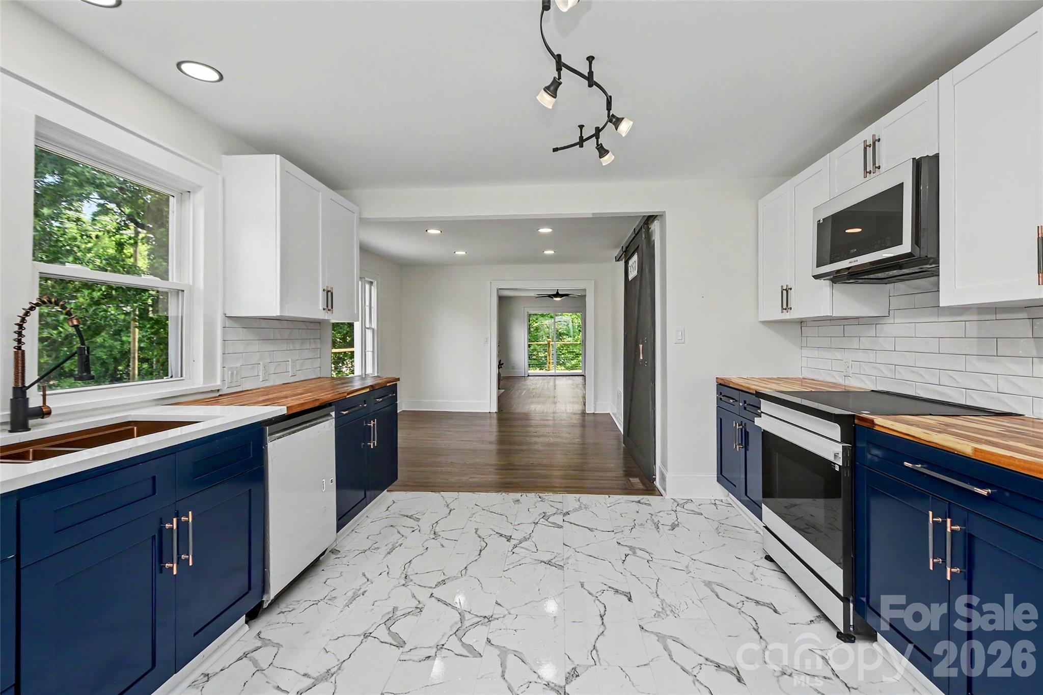 110 Westover Drive N #3,5 — Monroe