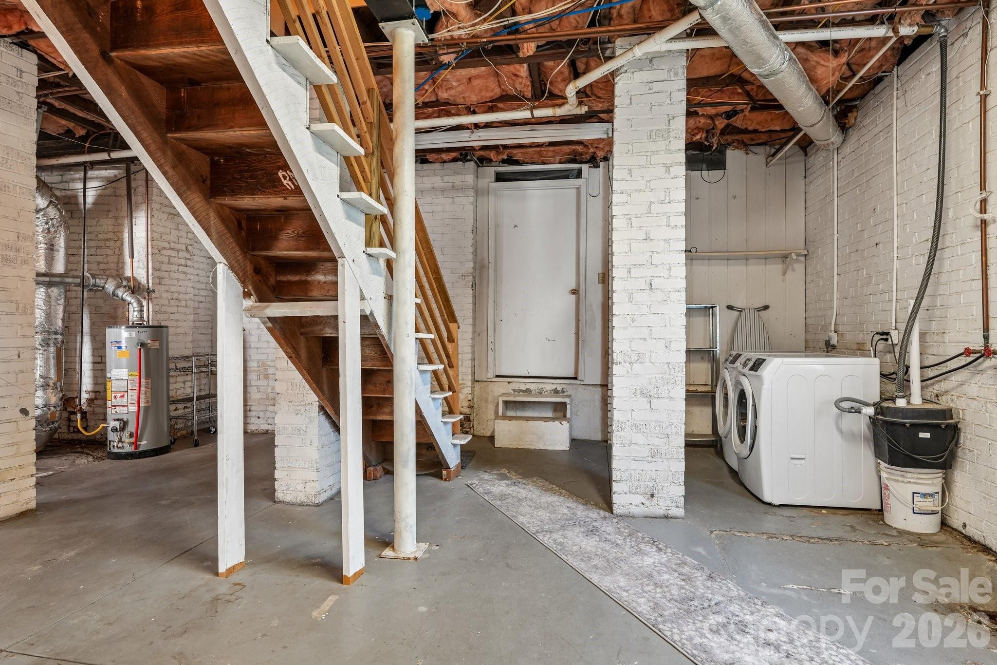 355 Union Street S — Concord