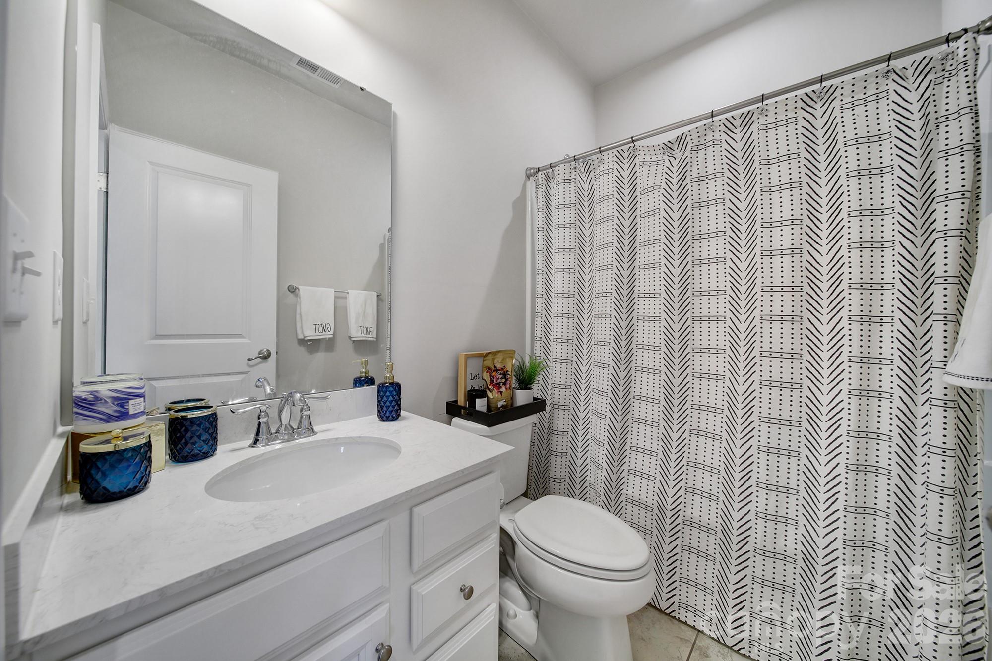 2528 Grantham Place Drive — Fort Mill