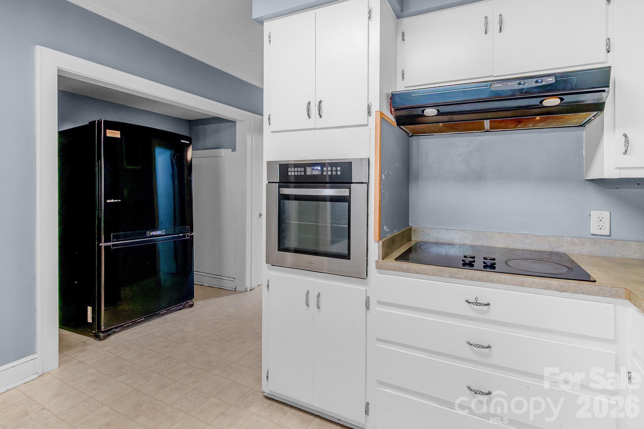 55 Maple Street — Badin