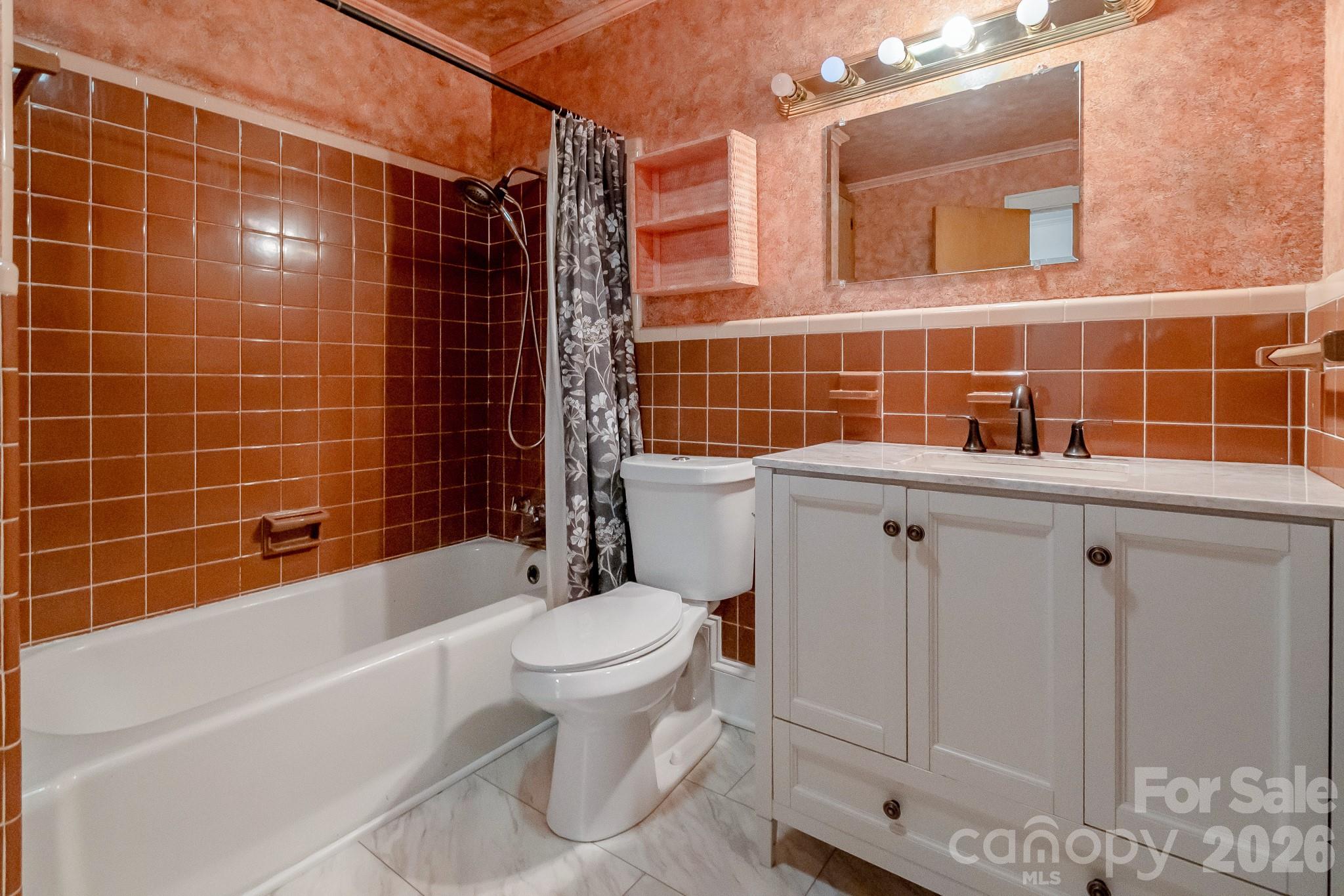 55 Maple Street — Badin