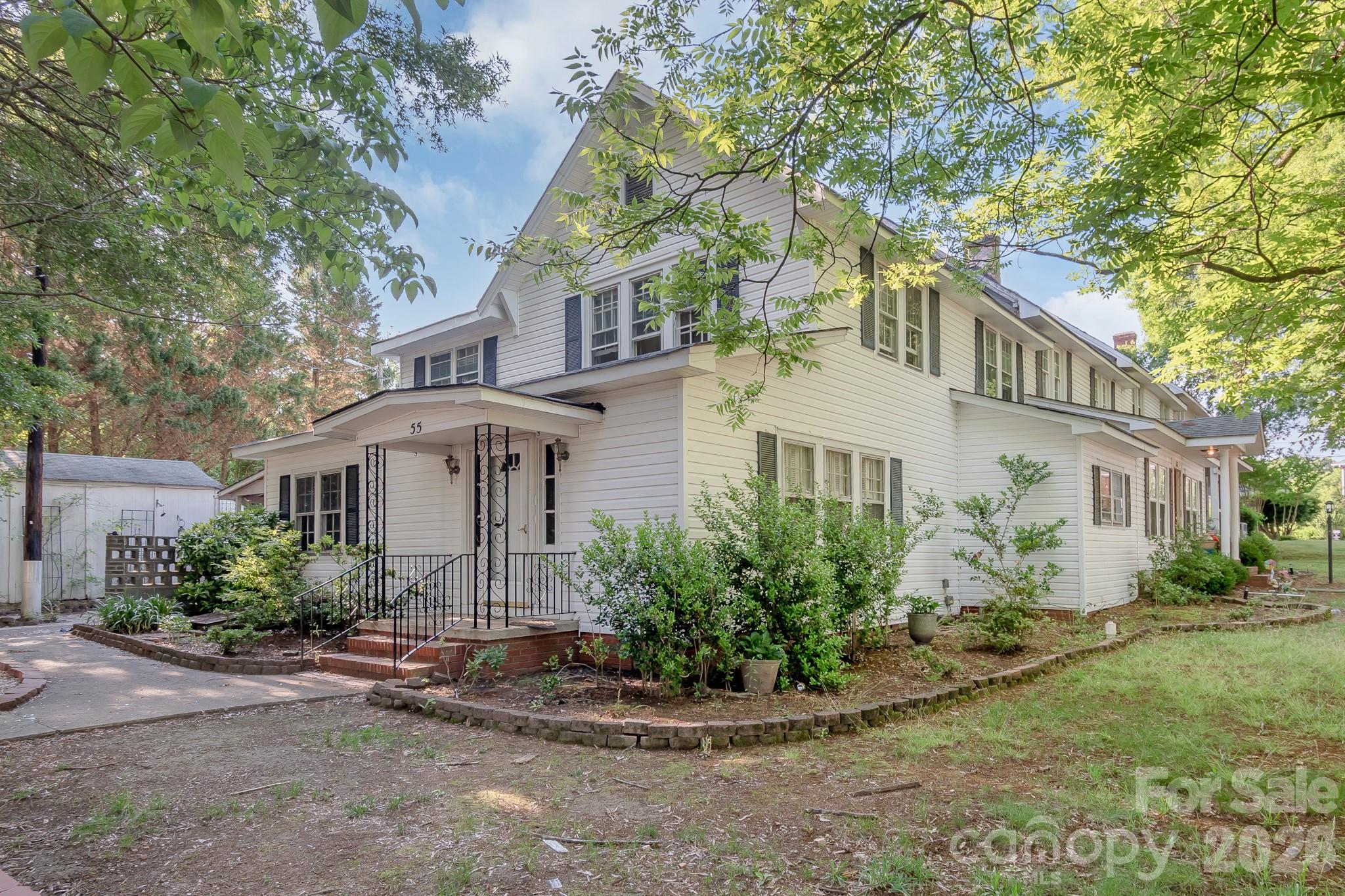 55 Maple Street — Badin