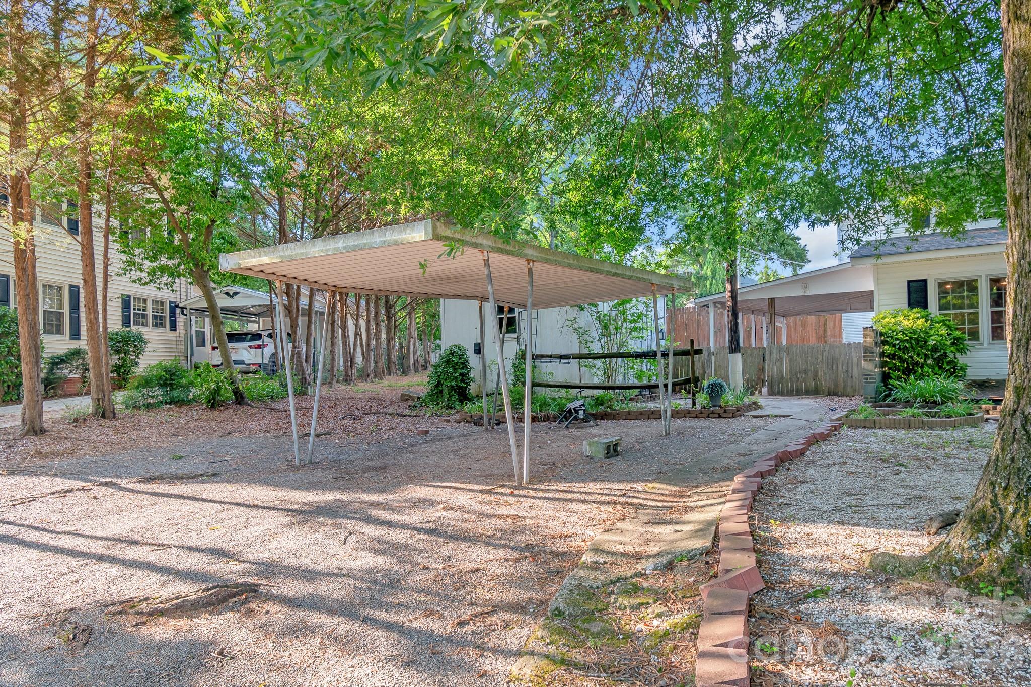 55 Maple Street — Badin