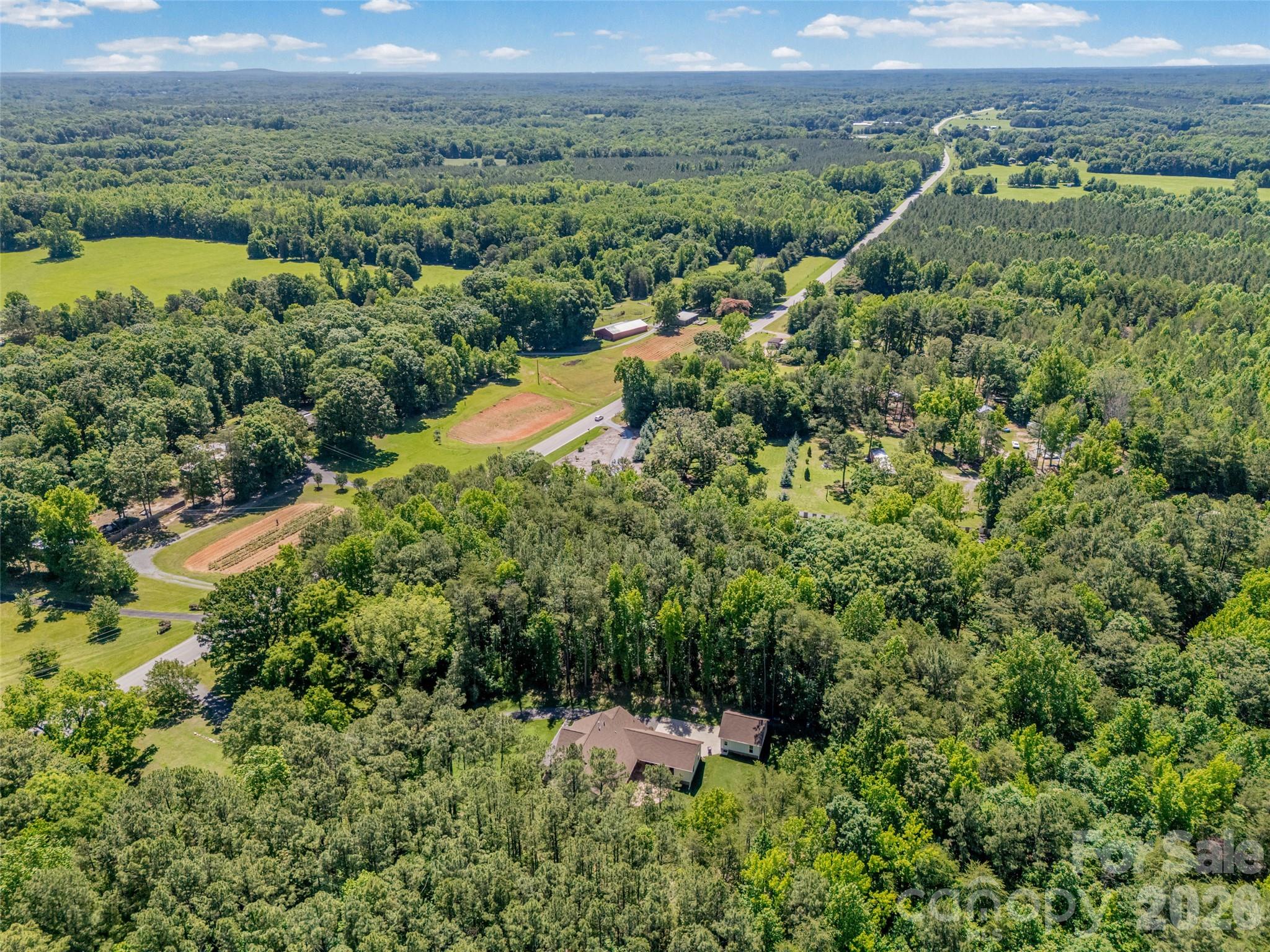 2481 Highway 161 Highway S — York