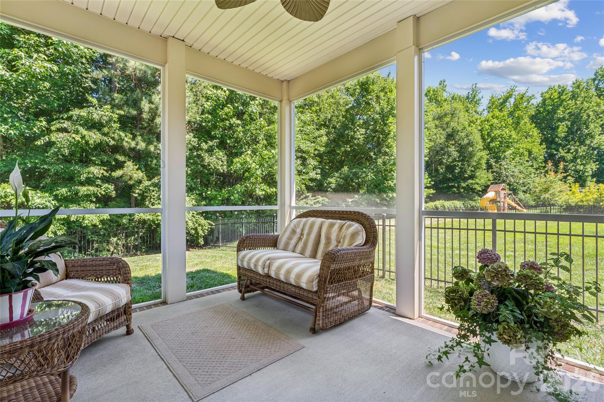 3198 Helmsley Court — Concord