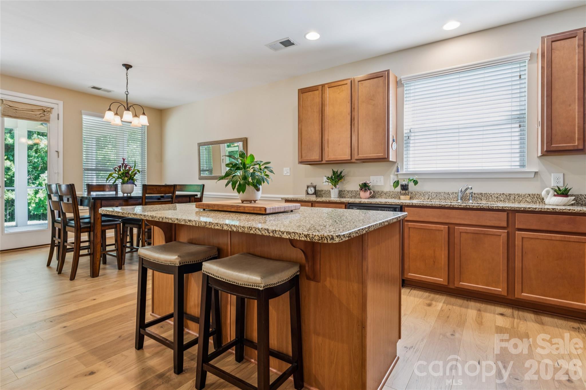 3198 Helmsley Court — Concord