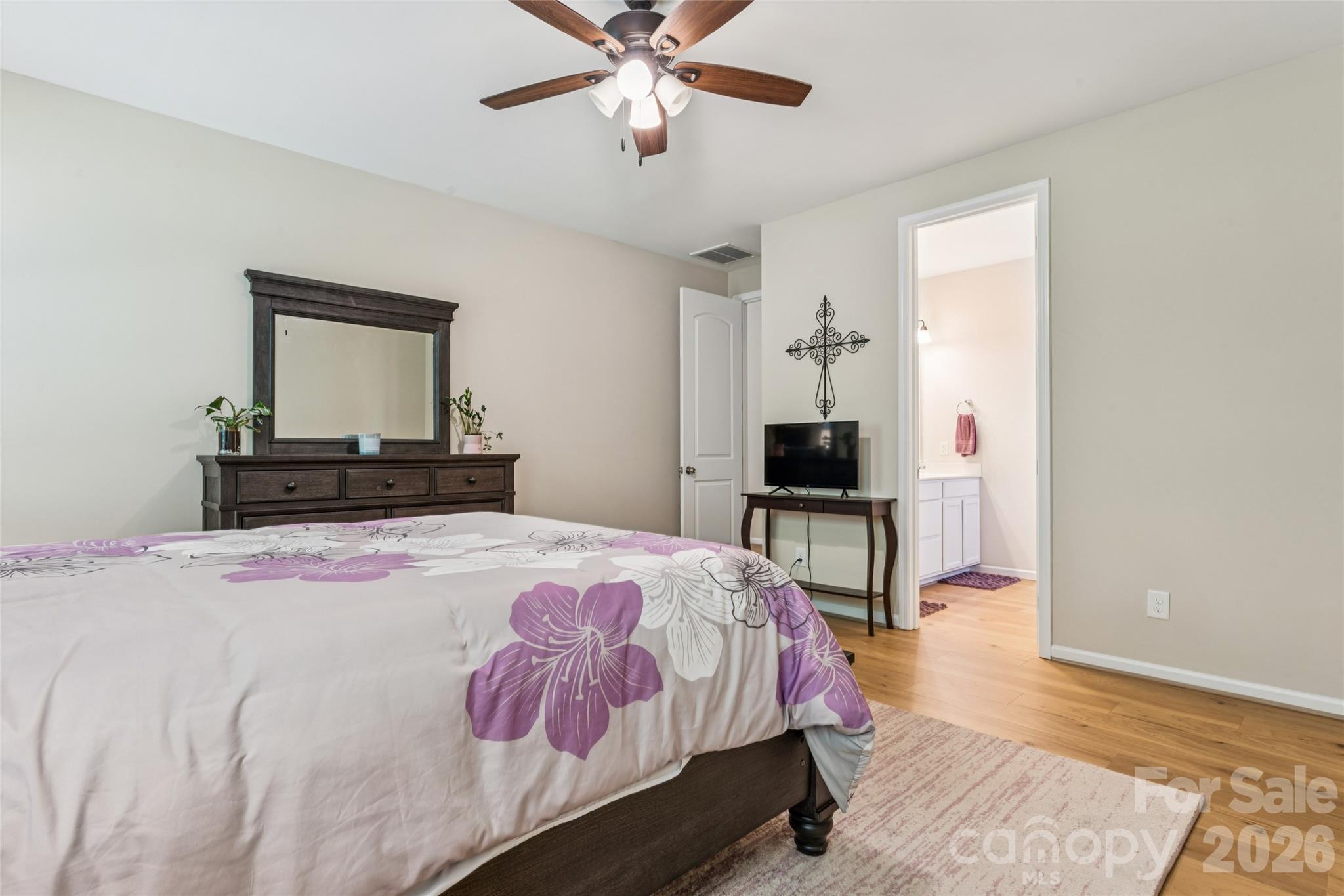 3198 Helmsley Court — Concord