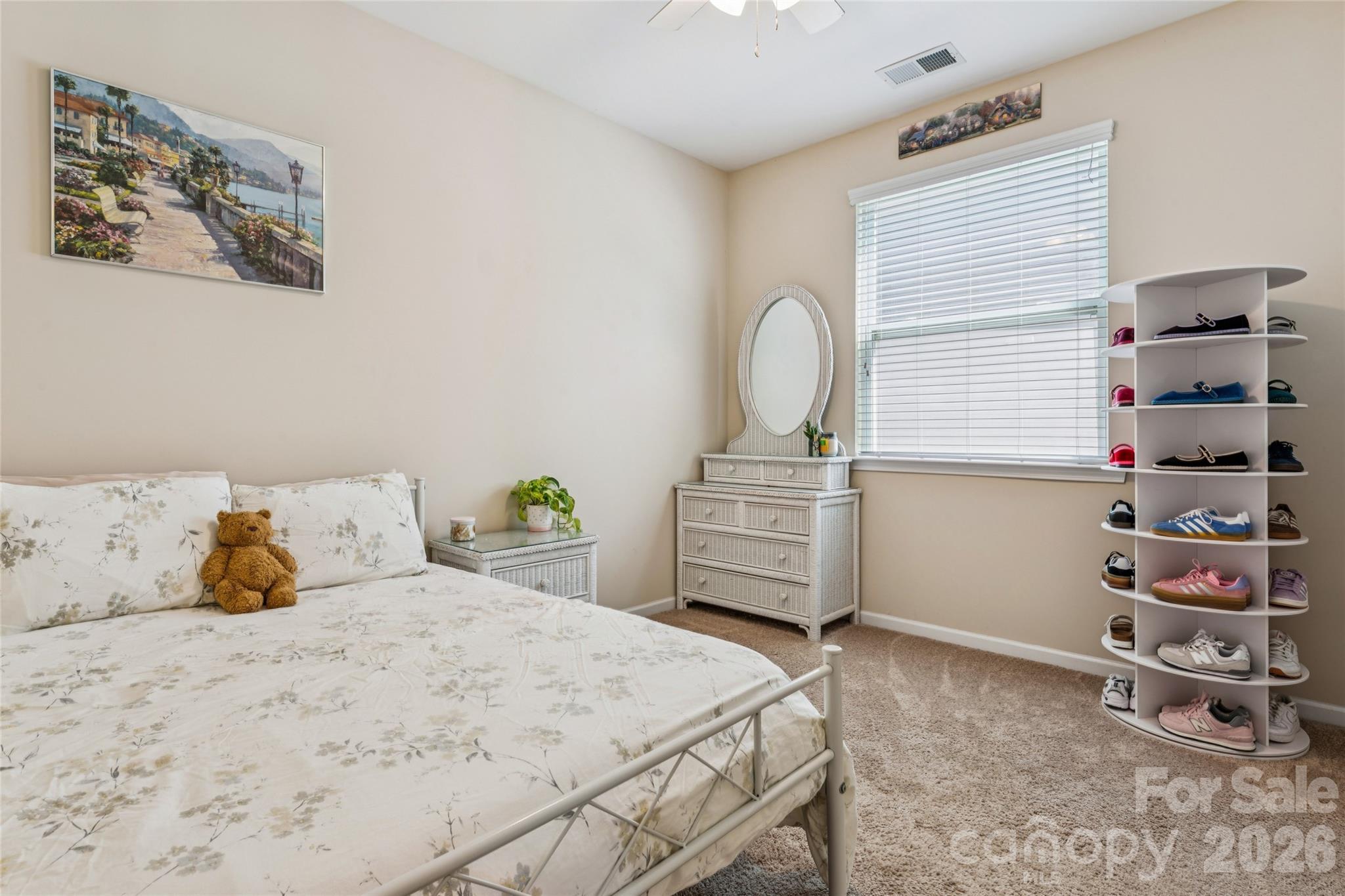3198 Helmsley Court — Concord