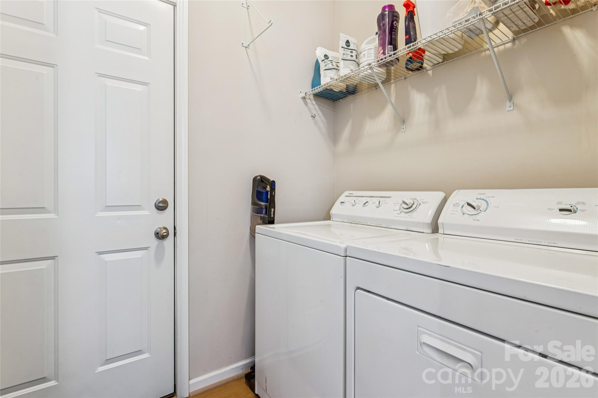 3198 Helmsley Court — Concord