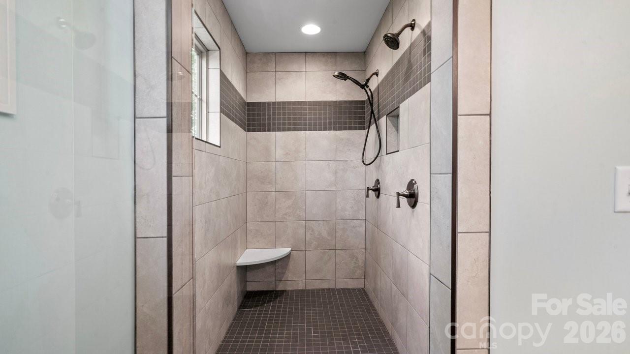 39 Tudor Way — Black Mountain