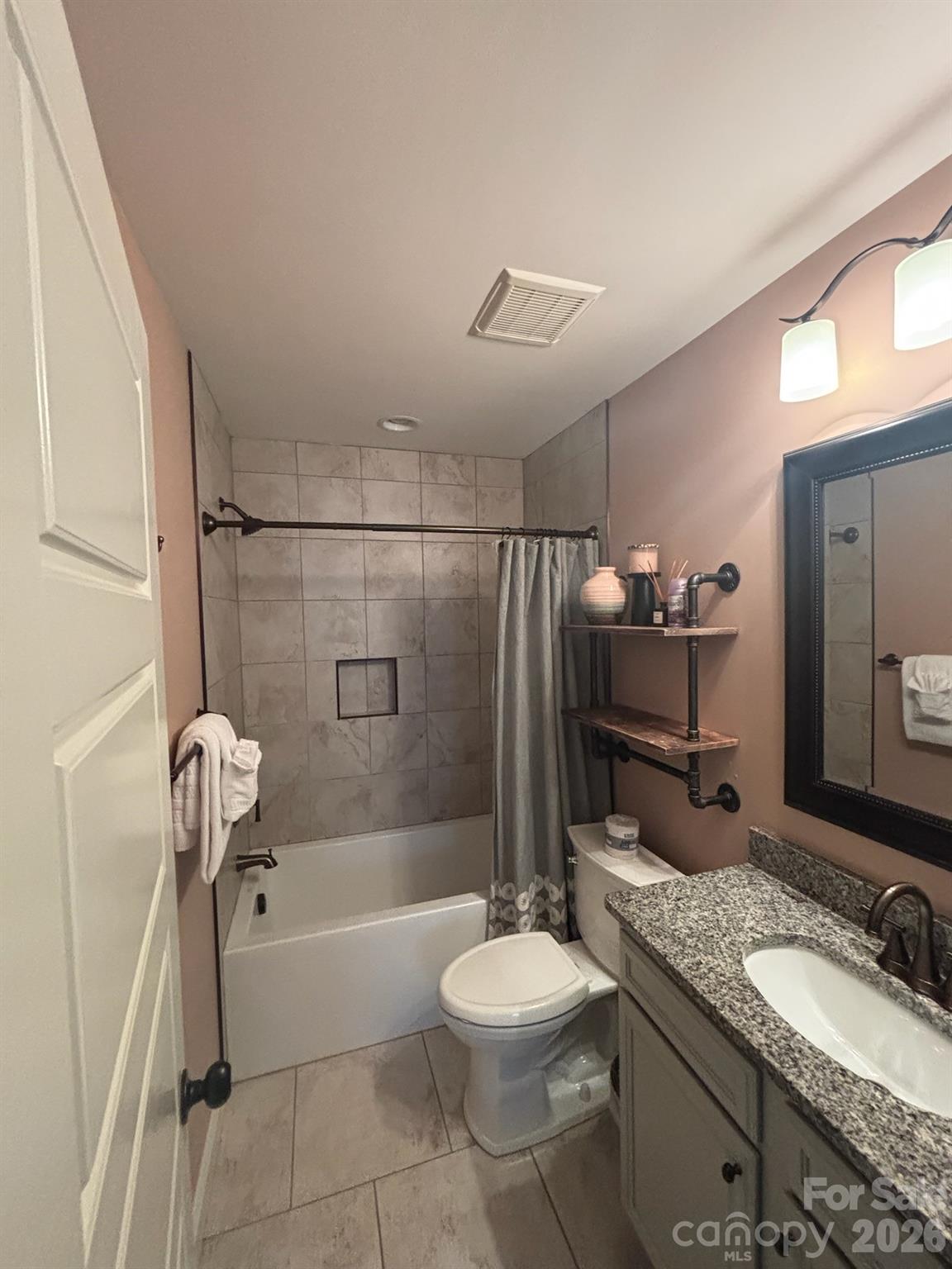 39 Tudor Way — Black Mountain