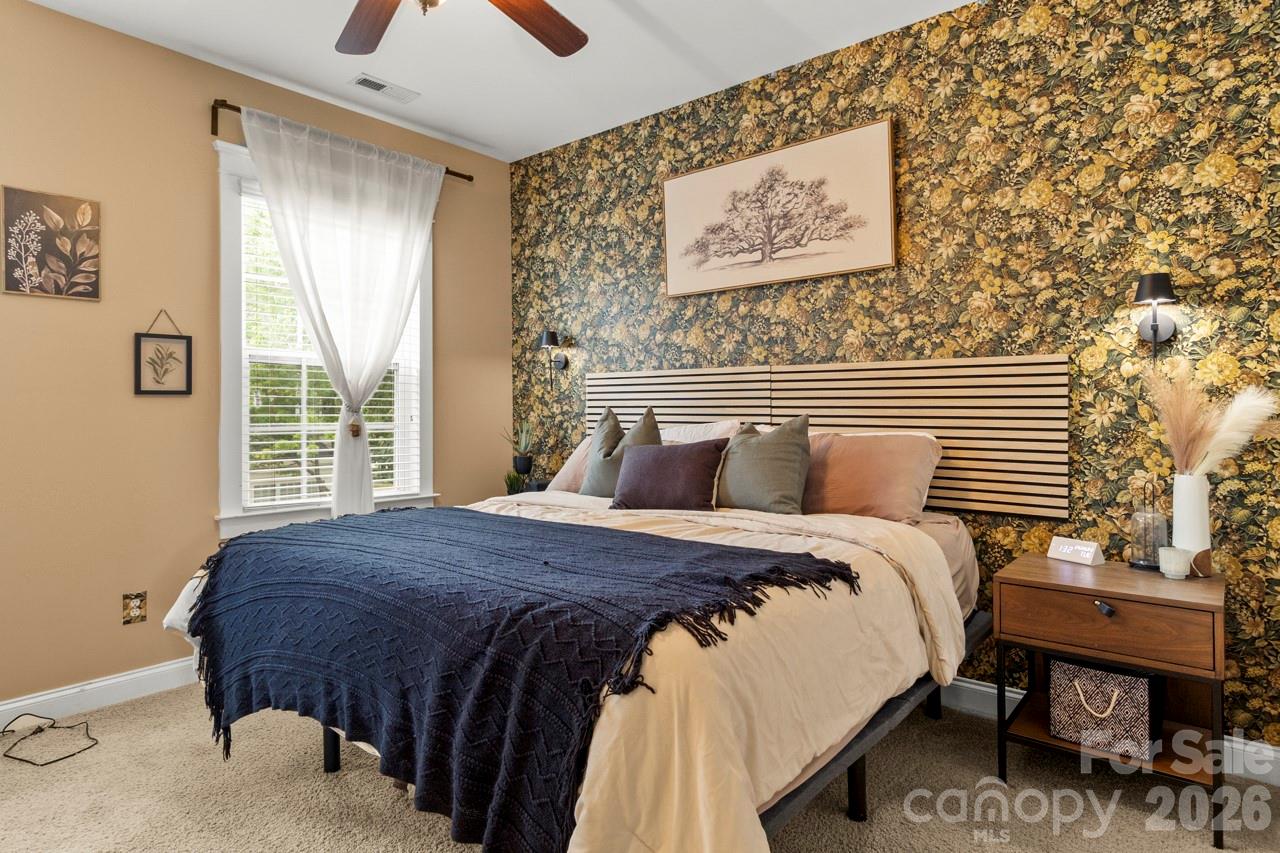 807 Cattaloochee Lane — Huntersville