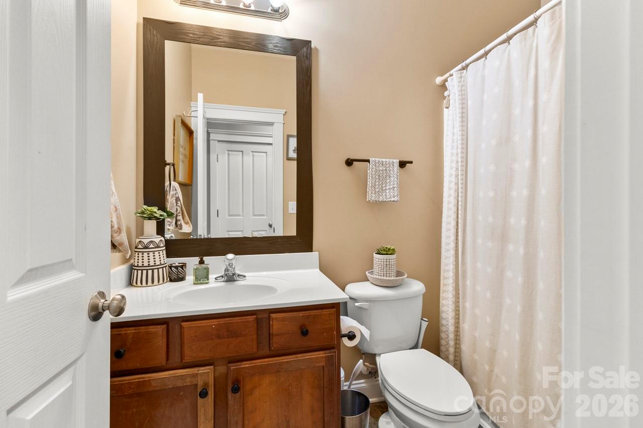 807 Cattaloochee Lane — Huntersville