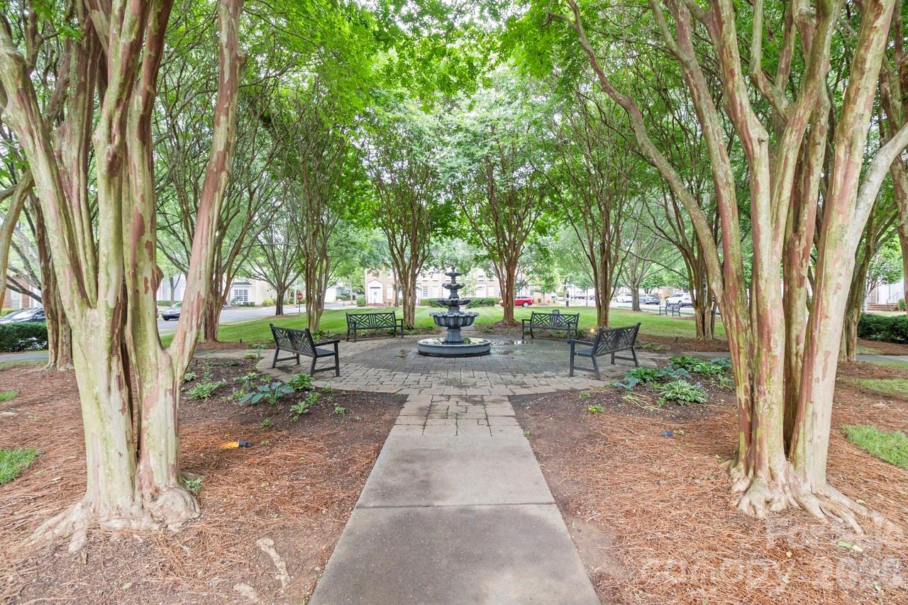 807 Cattaloochee Lane — Huntersville