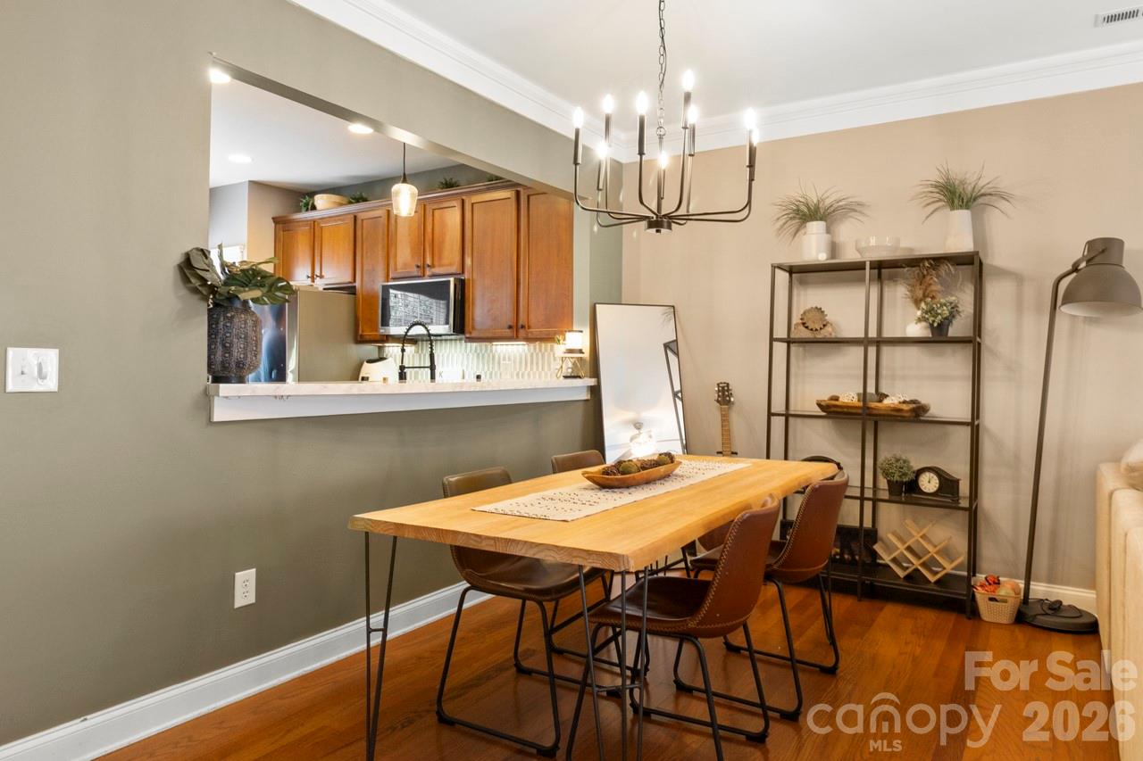 807 Cattaloochee Lane — Huntersville