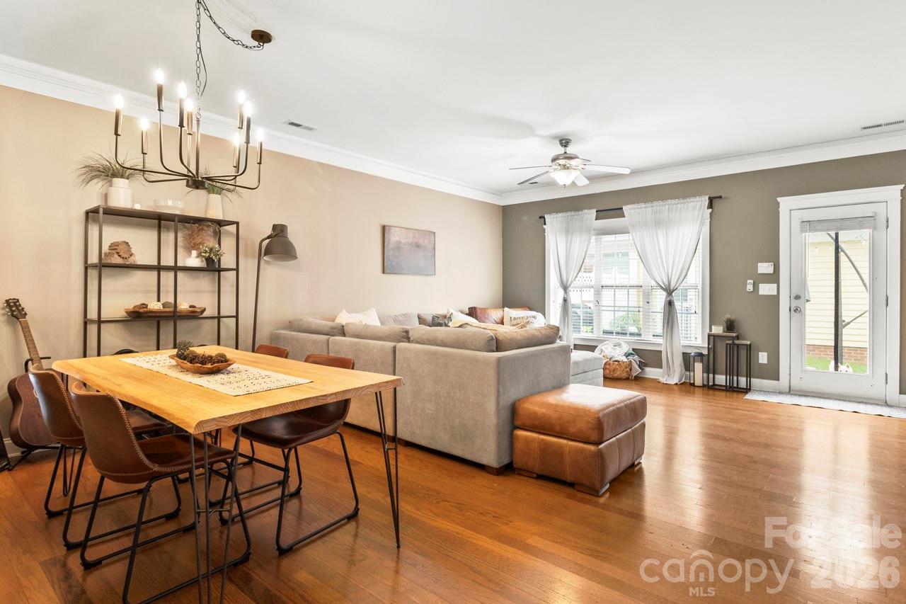807 Cattaloochee Lane — Huntersville