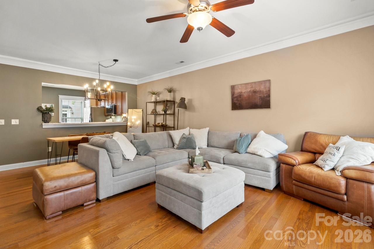 807 Cattaloochee Lane — Huntersville